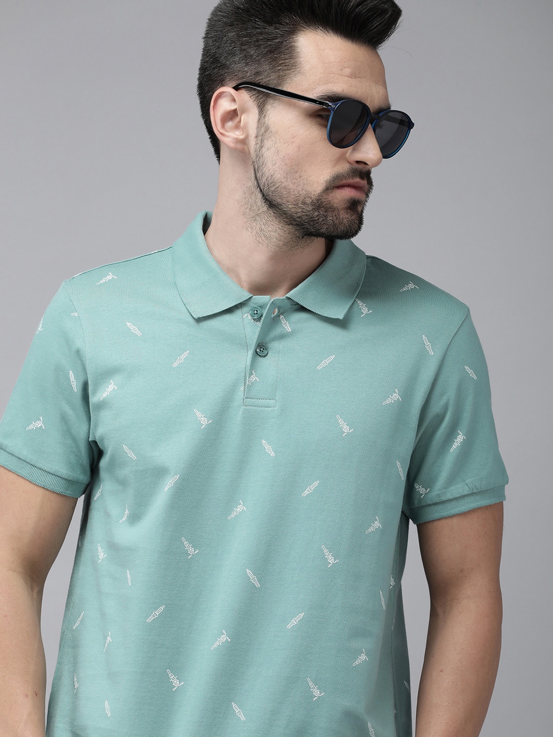 The Roadster Lifestyle Co Men Sea Green Biker Printed Pure Cotton Polo Collar T-shirt
The Roadster Lifestyle Co Men Sea Green Biker Printed Pure Cotton Polo Collar T-shirt
