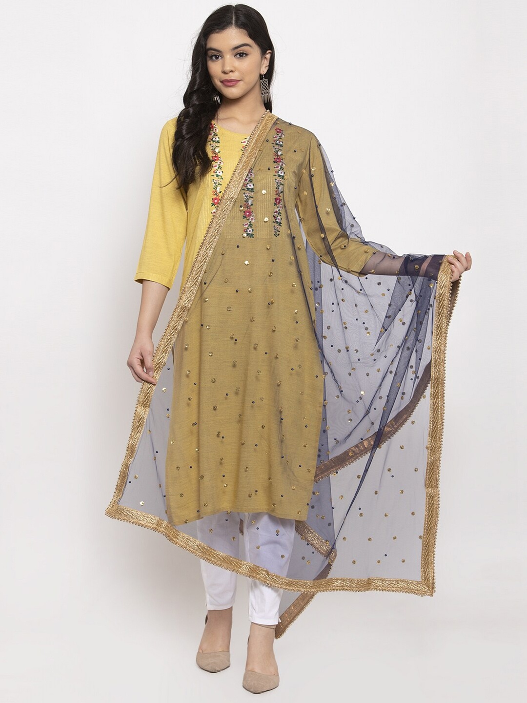 Clora Creation Navy Blue & Gold-Toned Ethnic Motifs Embroidered Dupatta with Sequinned
Clora Creation Navy Blue & Gold-Toned Ethnic Motifs Embroidered Dupatta with Sequinned