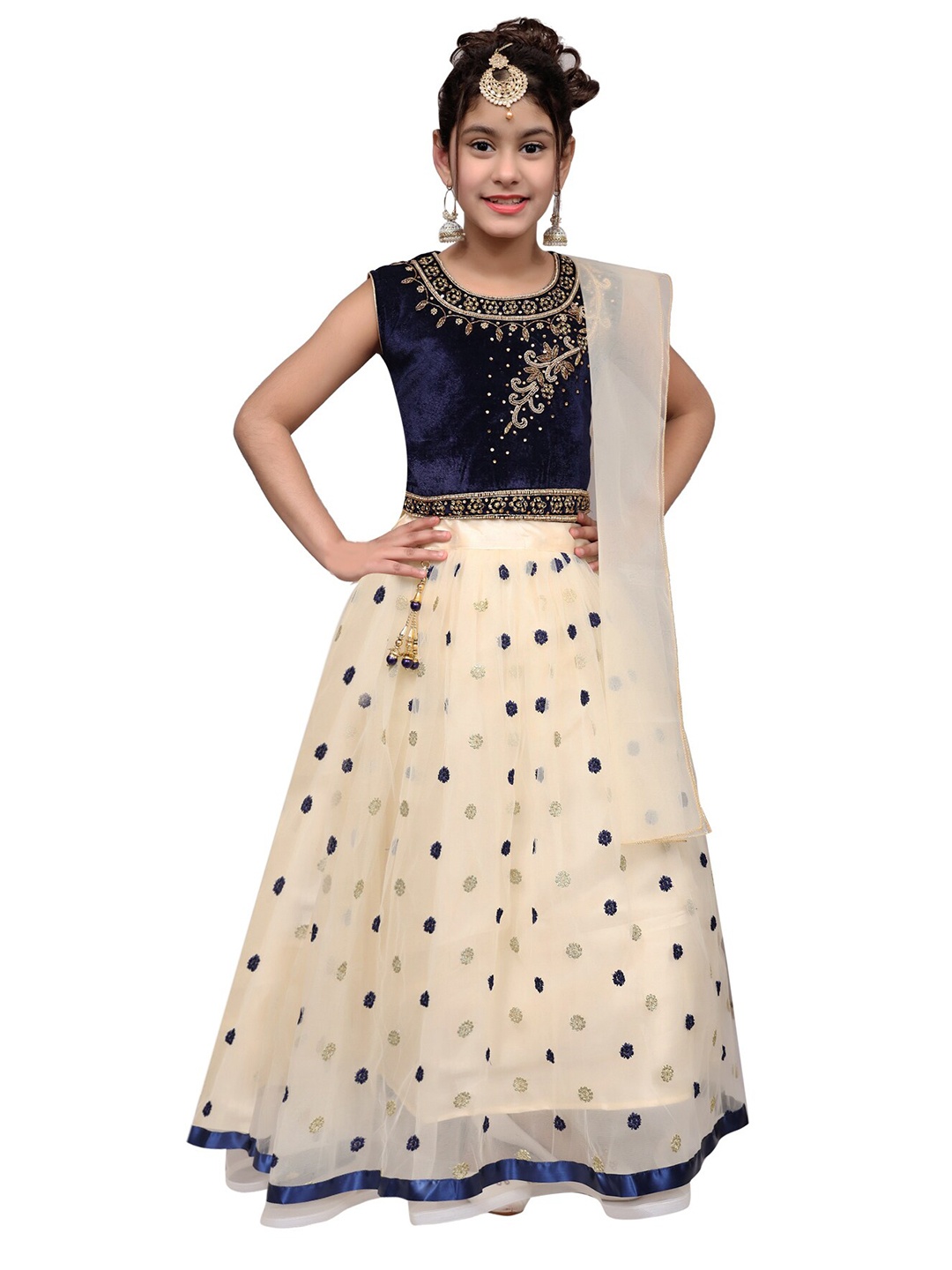 SKY HEIGHTS Girls Navy Blue & Cream Embellished Ready to Wear Lehenga Choli With Dupatta
SKY HEIGHTS Girls Navy Blue & Cream Embellished Ready to Wear Lehenga Choli With Dupatta