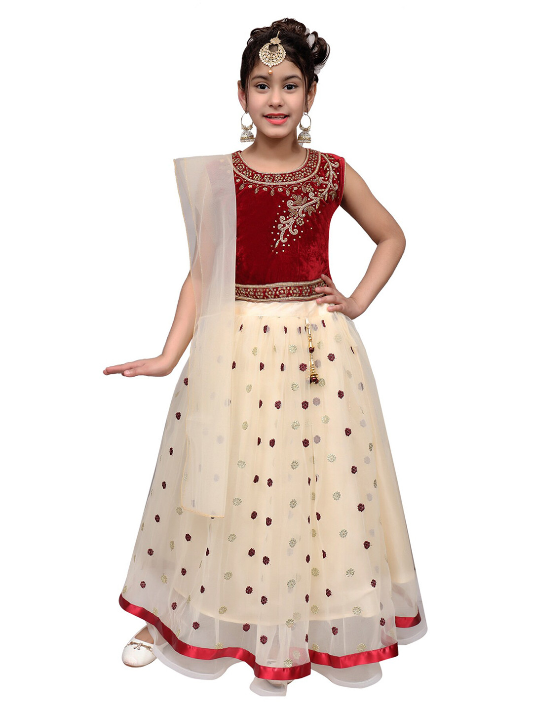 SKY HEIGHTS Girls Maroon & Cream-Coloured Embellished Beads and Stones Ready to Wear Lehenga & Blouse With
SKY HEIGHTS Girls Maroon & Cream-Coloured Embellished Beads and Stones Ready to Wear Lehenga & Blouse With