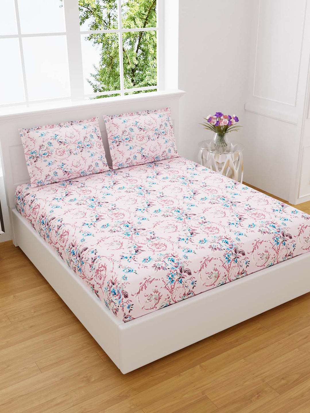 JAIPUR FABRIC Purple & Blue Floral Printed 300 TC King Bedsheet with 2 Pillow Covers
JAIPUR FABRIC Purple & Blue Floral Printed 300 TC King Bedsheet with 2 Pillow Covers