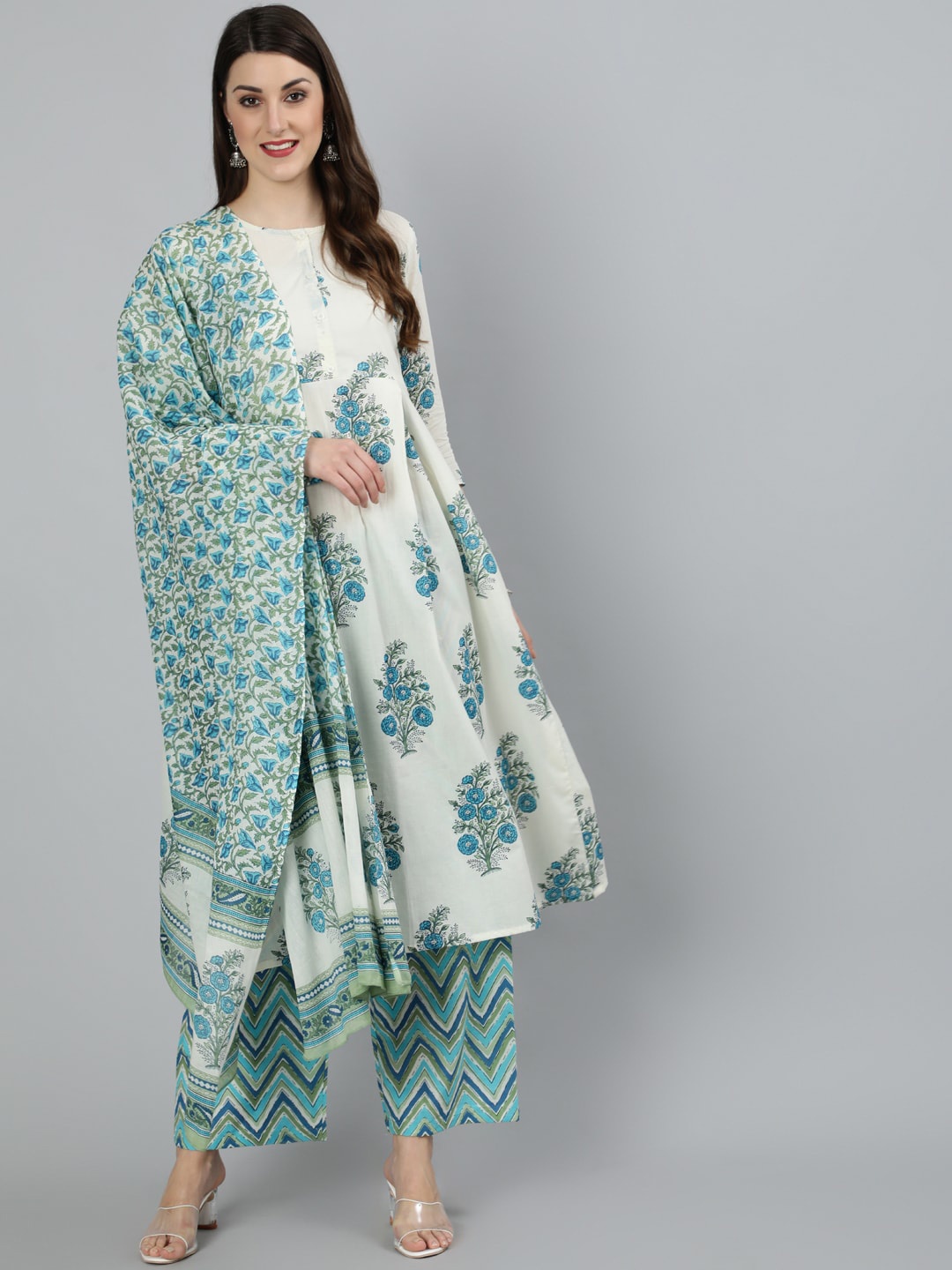 Nayo Women Off White Floral Printed Empire Pure Cotton Kurta with Palazzos & With Dupatta
Nayo Women Off White Floral Printed Empire Pure Cotton Kurta with Palazzos & With Dupatta