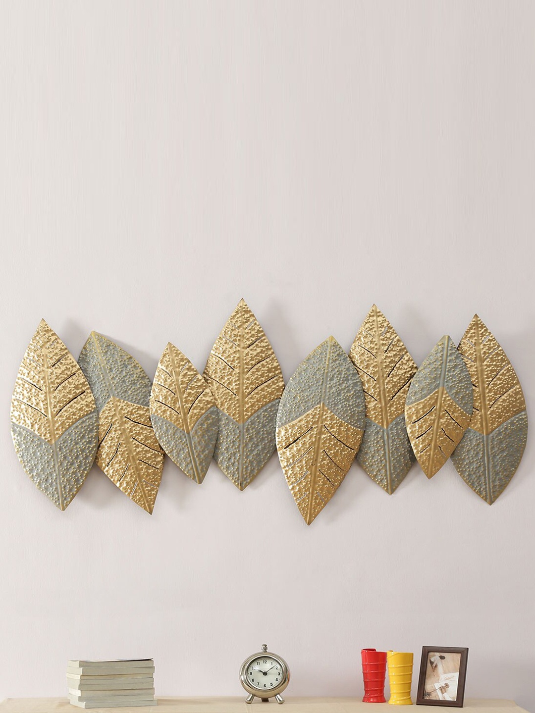vedas Metallic-Toned & Grey W-Creek Wall Decor