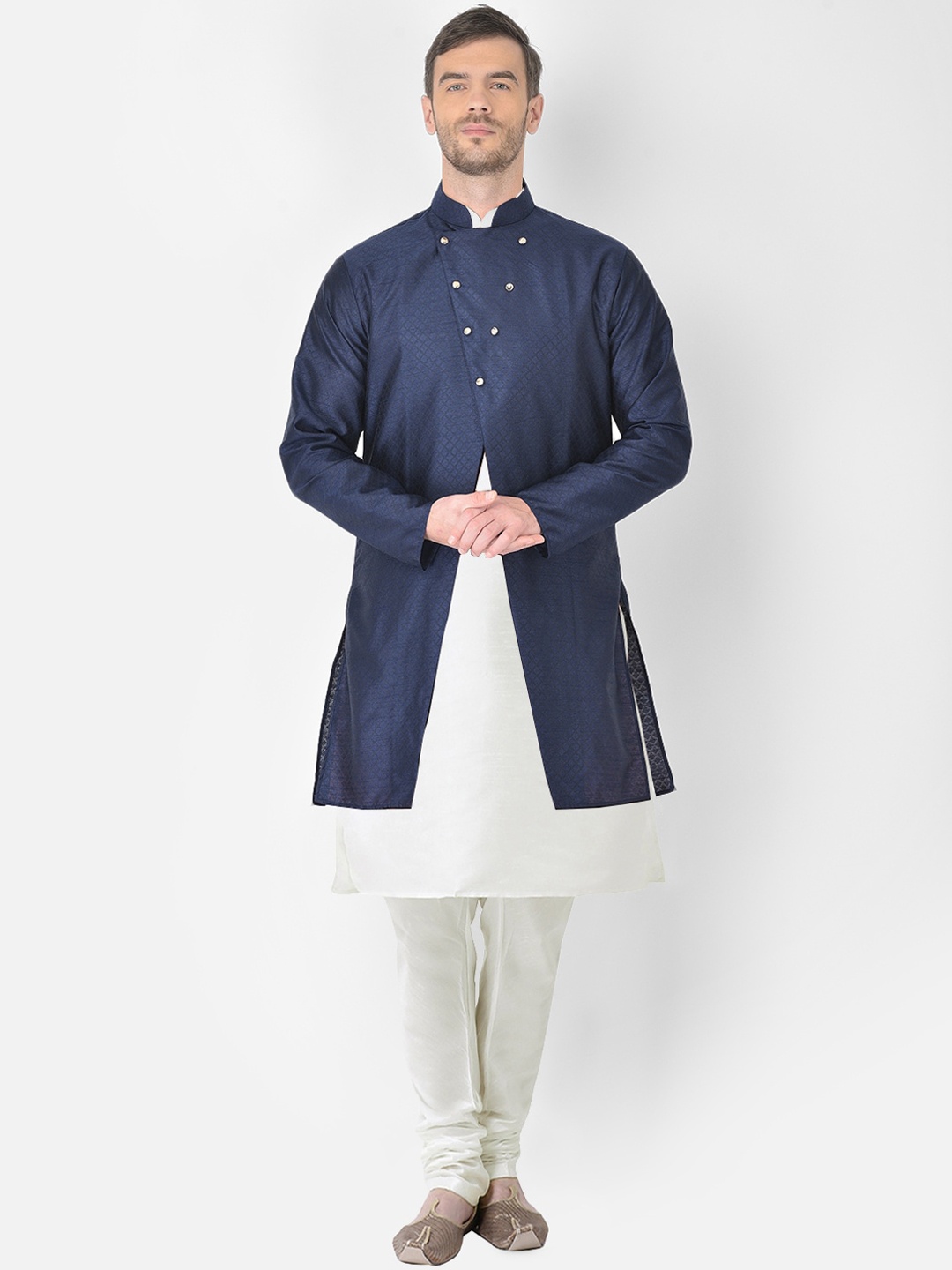 SG RAJASAHAB Men Cream-Coloured & Black Woven design Layered Raw Silk Kurta with Churidar
SG RAJASAHAB Men Cream-Coloured & Black Woven design Layered Raw Silk Kurta with Churidar