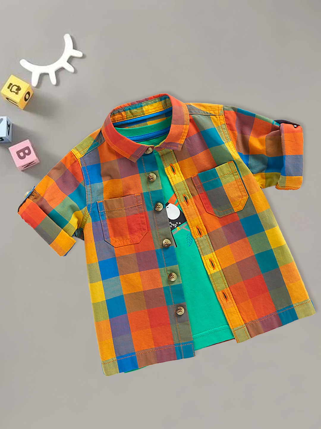 mothercare Boys Blue Slim Fit Block Checks Opaque Pure Cotton Casual Shirt with T-shirt
mothercare Boys Blue Slim Fit Block Checks Opaque Pure Cotton Casual Shirt with T-shirt