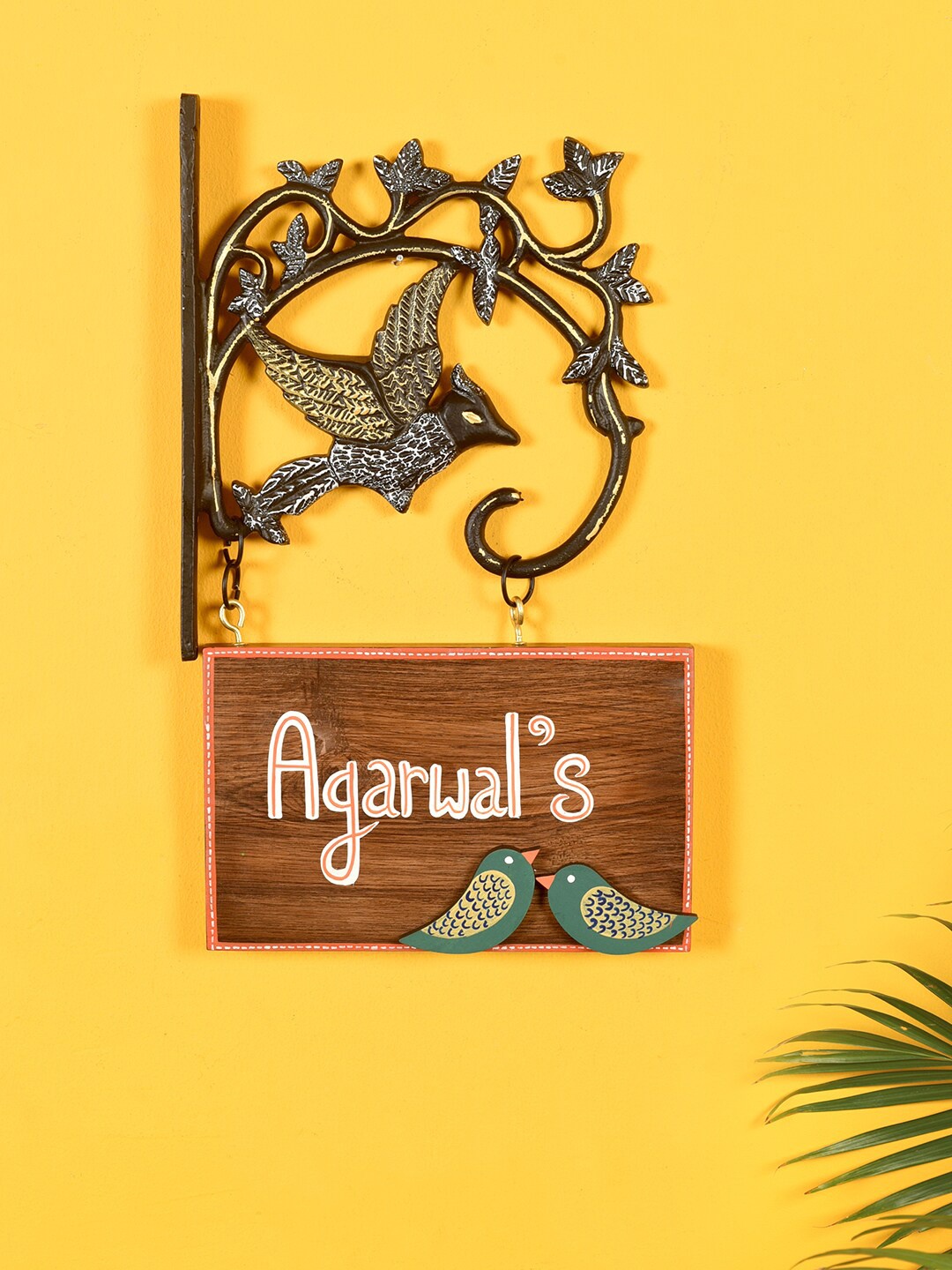 AAKRITI ART CREATIONS Brown & Green Customizable Handcrafted Name Board with Metal Stand
AAKRITI ART CREATIONS Brown & Green Customizable Handcrafted Name Board with Metal Stand