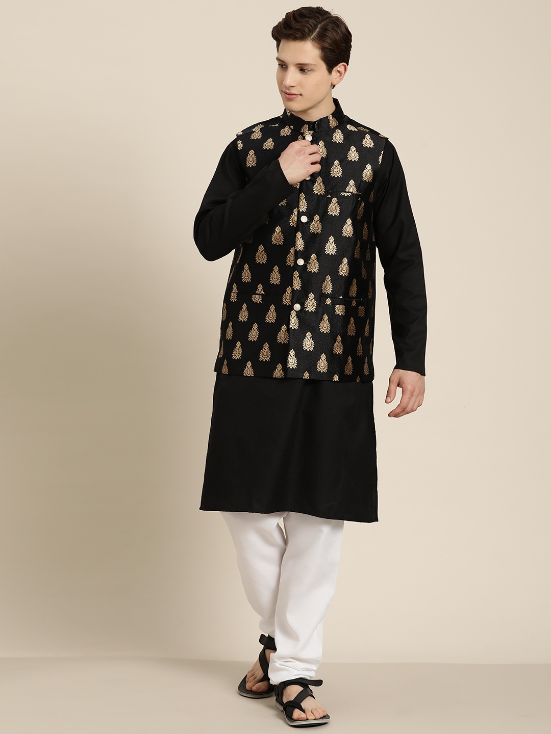SOJANYA Men Black Solid Cotton Straight Kurta Churidar & Woven Design Nehru Jacket
SOJANYA Men Black Solid Cotton Straight Kurta Churidar & Woven Design Nehru Jacket