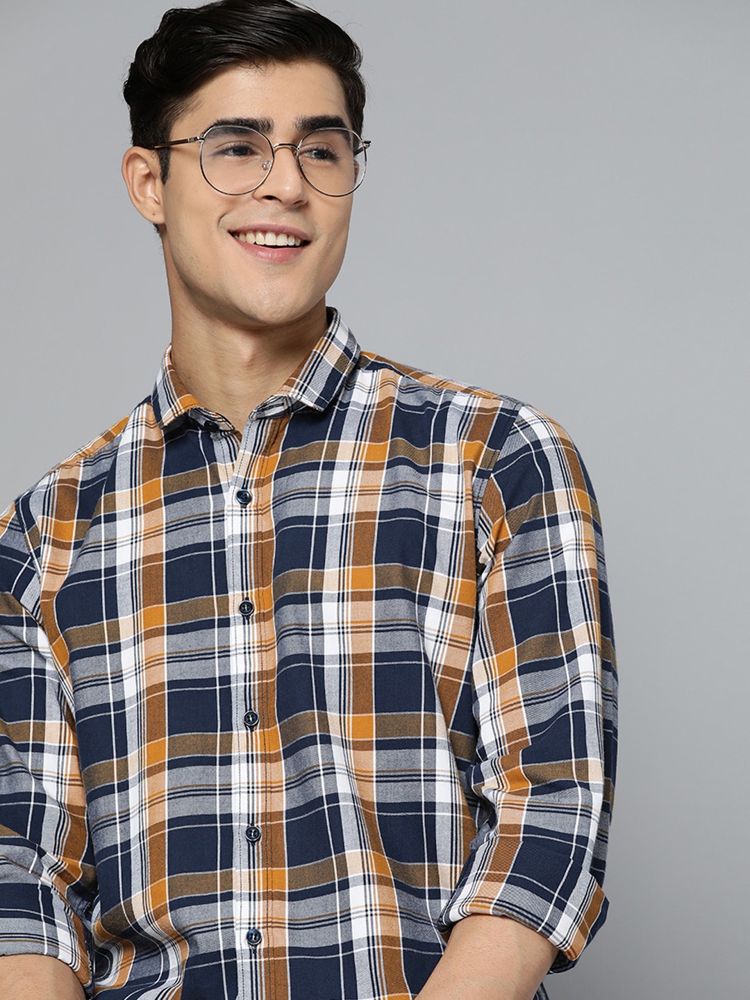 Mast & Harbour Men Navy Blue & Mustard Yellow Pure Cotton Tartan Checks Casual Shirt
Mast & Harbour Men Navy Blue & Mustard Yellow Pure Cotton Tartan Checks Casual Shirt
