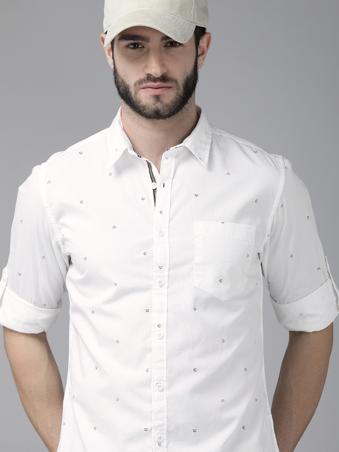The Roadster Lifestyle Co Men White & Black Printed Sustainable Casual Pure Cotton Shirt
The Roadster Lifestyle Co Men White & Black Printed Sustainable Casual Pure Cotton Shirt