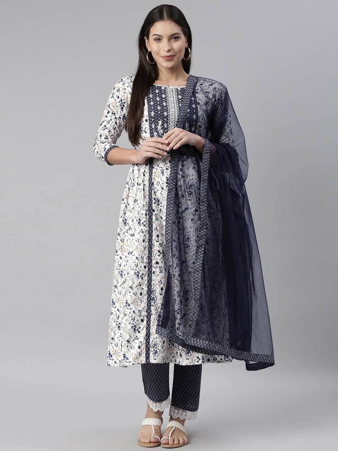 SheWill Women White & Navy Blue Mirror Work Embroidered Kurta with Trousers & With Dupatta
SheWill Women White & Navy Blue Mirror Work Embroidered Kurta with Trousers & With Dupatta