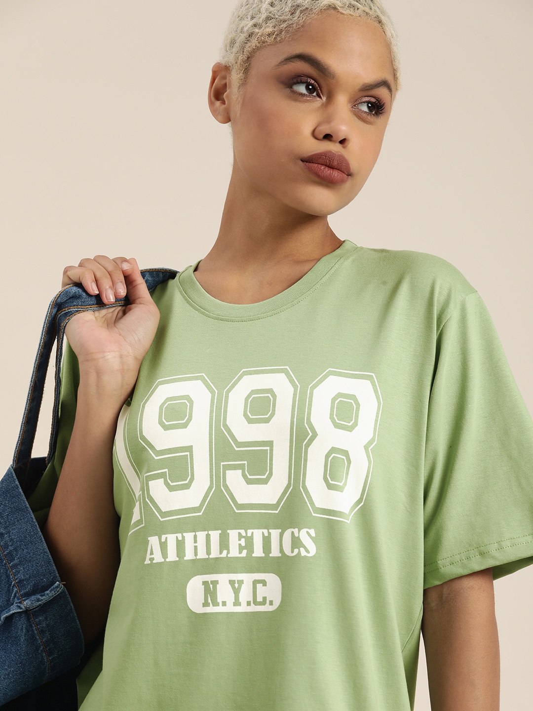 DILLINGER Women Mint Green & White Typography Cotton Drop-Shoulder Sleeves Loose T-shirt
DILLINGER Women Mint Green & White Typography Cotton Drop-Shoulder Sleeves Loose T-shirt
