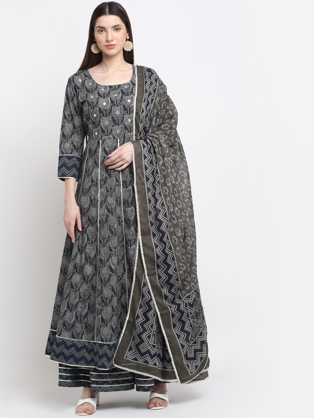 MYAZA Women Grey Printed Panelled Mirror Work Pure Cotton Kurti with Palazzos & With Dupatta
MYAZA Women Grey Printed Panelled Mirror Work Pure Cotton Kurti with Palazzos & With Dupatta