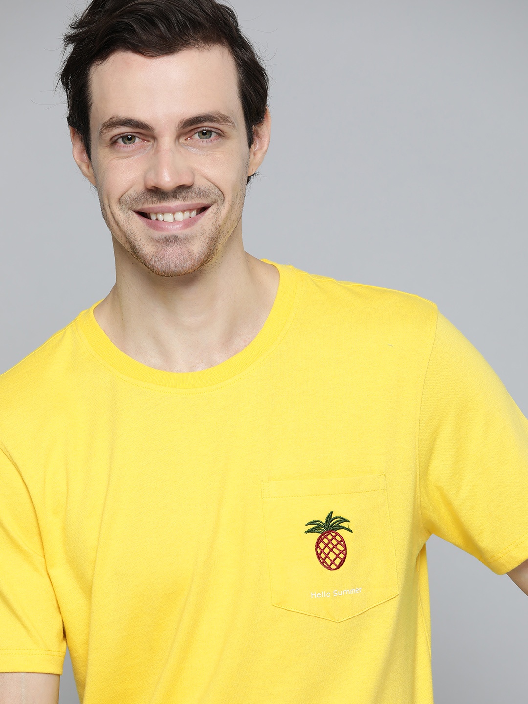 Mast & Harbour Men Yellow T-shirt
