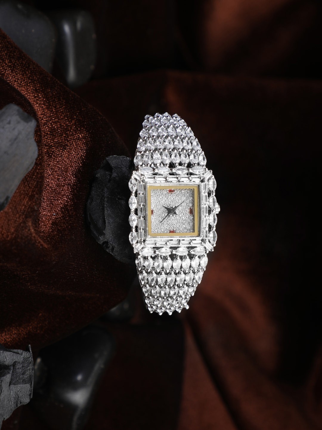 Adwitiya Women White Embellished Dial & Rhodium-Plated Cuff Straps Analogue Watch, Silver
Adwitiya Women White Embellished Dial & Rhodium-Plated Cuff Straps Analogue Watch, Silver