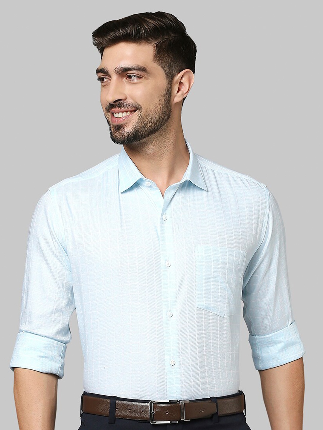 Park Avenue Men Blue & Off White Slim Fit Windowpane Checks Checked Cotton Formal Shirt
Park Avenue Men Blue & Off White Slim Fit Windowpane Checks Checked Cotton Formal Shirt