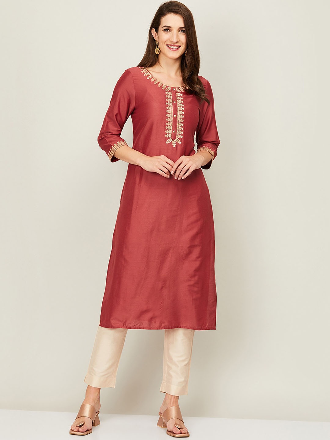 Melange by Lifestyle Women Pink & Gold-Toned Ethnic Motifs Yoke Design Thread Work Kurta
Melange by Lifestyle Women Pink & Gold-Toned Ethnic Motifs Yoke Design Thread Work Kurta