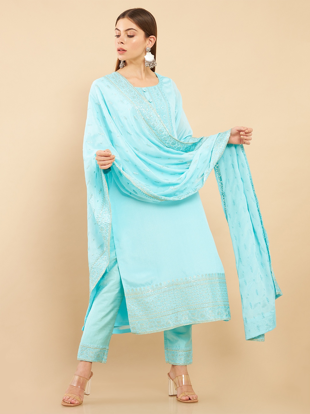 Soch Women Turquoise Blue Ethnic Motifs Embroidered Chiffon Kurta with Trousers & Dupatta
Soch Women Turquoise Blue Ethnic Motifs Embroidered Chiffon Kurta with Trousers & Dupatta