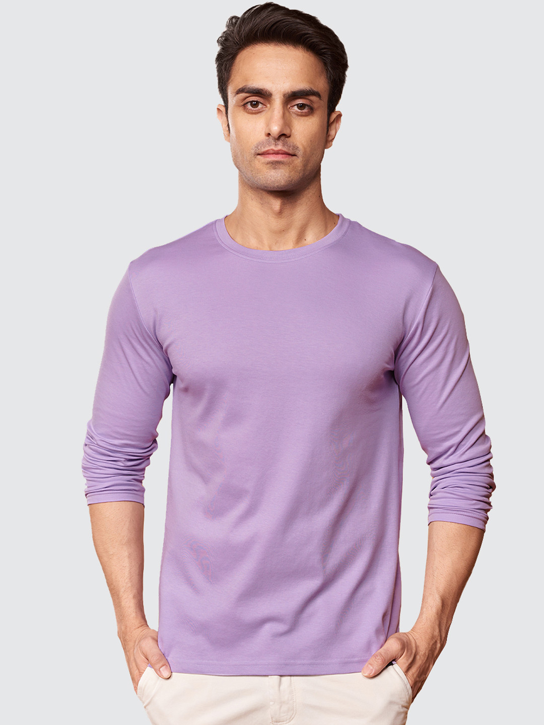 The Souled Store Men Purple Regular Fit Supima Cotton T-shirt
The Souled Store Men Purple Regular Fit Supima Cotton T-shirt