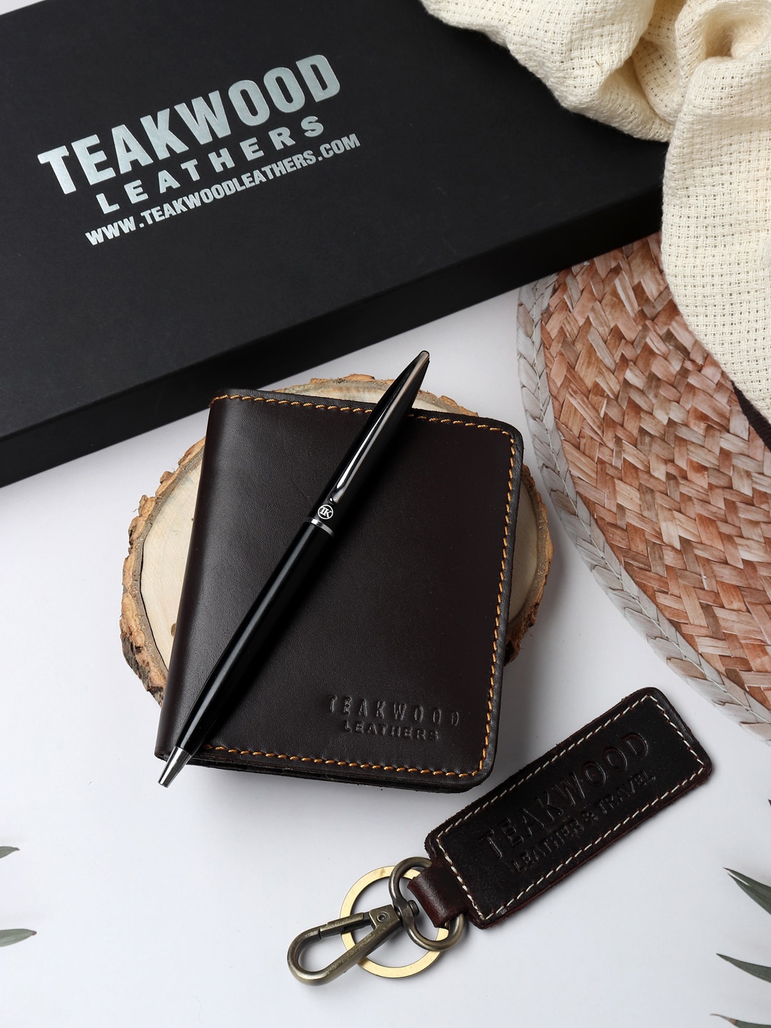 Teakwood Leathers Men Brown Solid Leather Wallet With Pen and Key Chain Accessory Gift Set
Teakwood Leathers Men Brown Solid Leather Wallet With Pen and Key Chain Accessory Gift Set