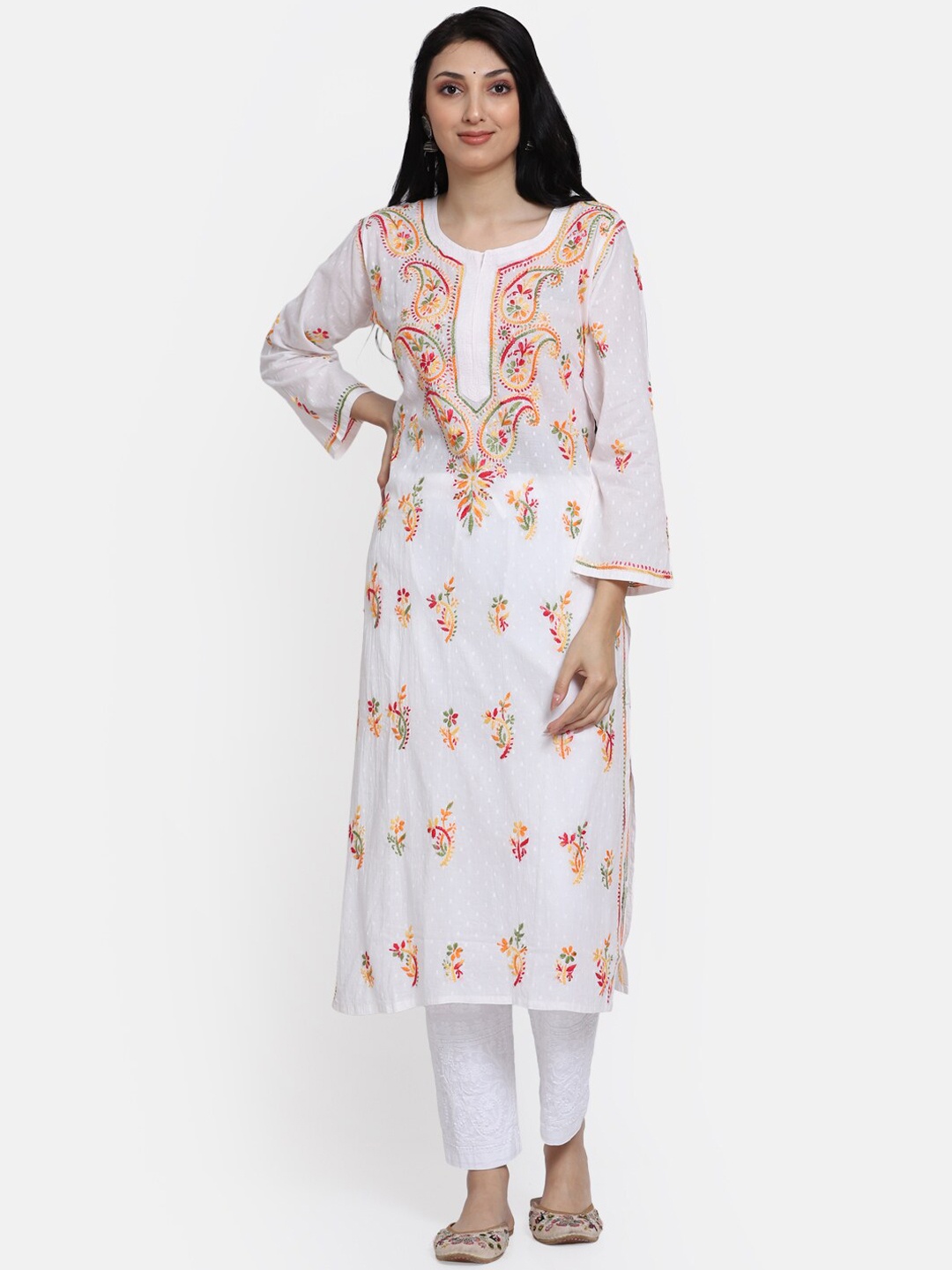 PARAMOUNT CHIKAN Women White Floral Embroidered Flared Sleeves Chikankari Cotton Kurta
PARAMOUNT CHIKAN Women White Floral Embroidered Flared Sleeves Chikankari Cotton Kurta