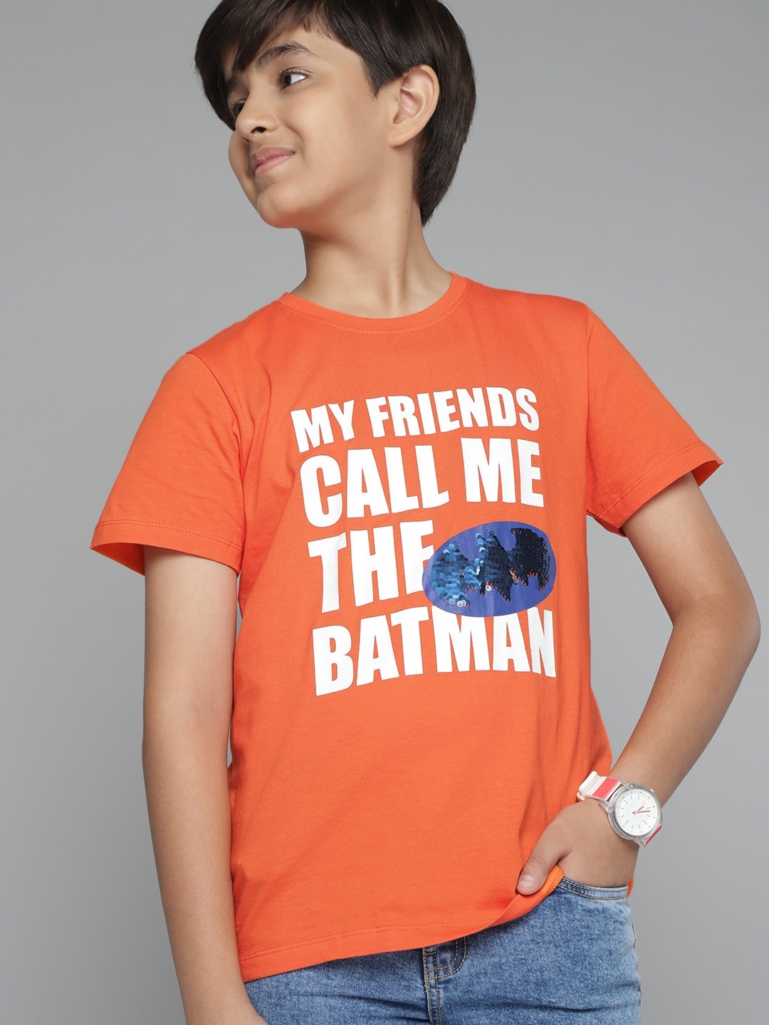 YK Marvel Boys Orange & White Pure Cotton Typography Print Batman Sequin Detail T-shirt
YK Marvel Boys Orange & White Pure Cotton Typography Print Batman Sequin Detail T-shirt