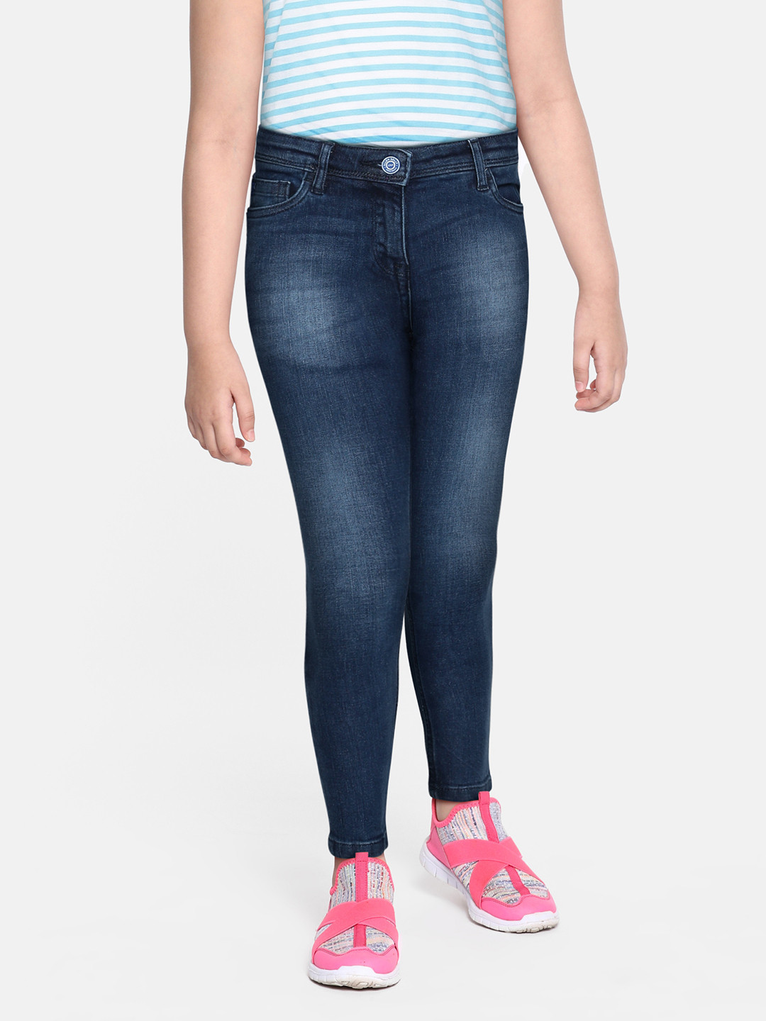 Allen Solly Junior Girls Blue Regular Fit Clean Look Stretchable Jeans
Allen Solly Junior Girls Blue Regular Fit Clean Look Stretchable Jeans