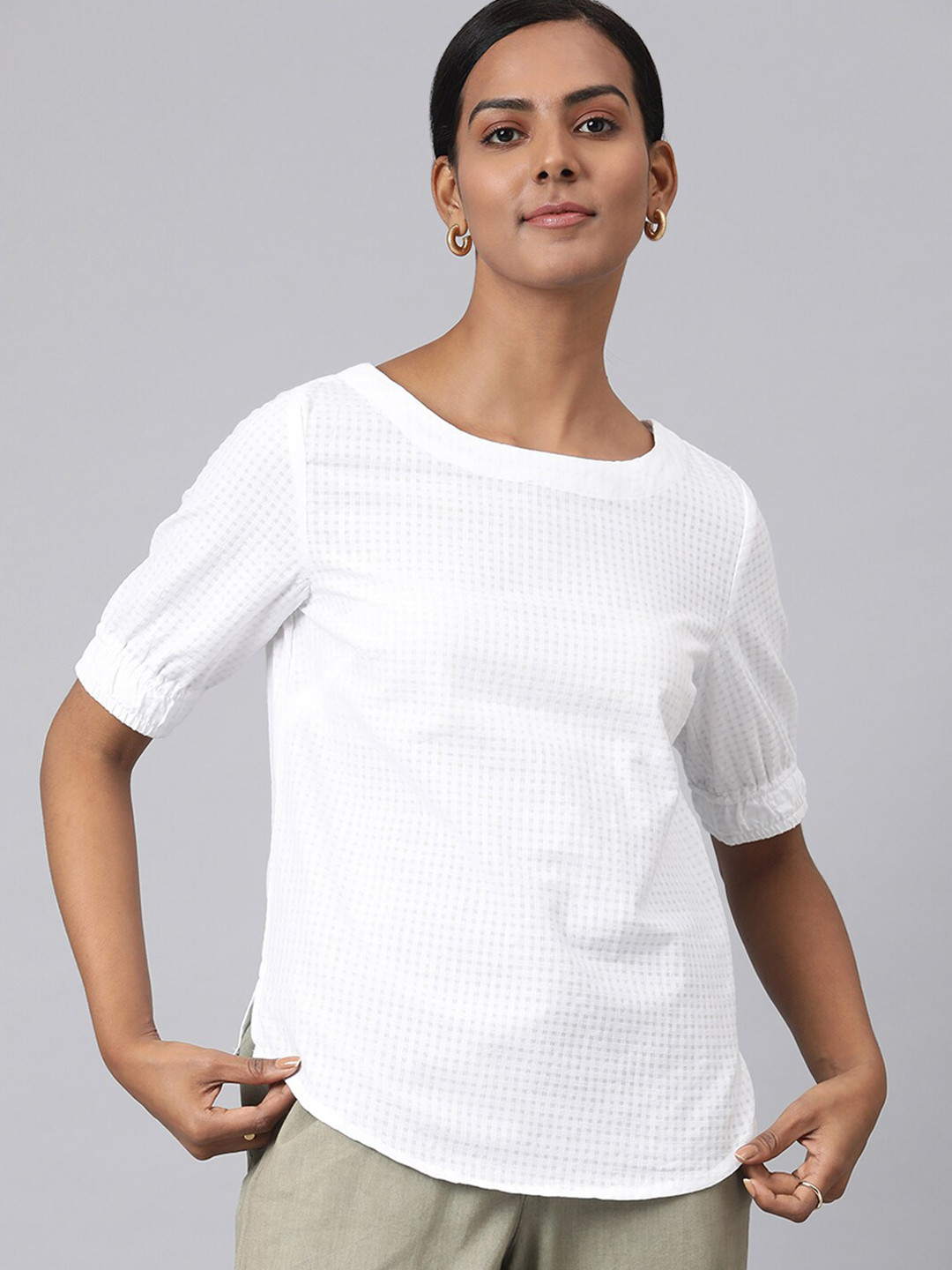 Fabindia Women White Solid Cotton Top 
Fabindia Women White Solid Cotton Top