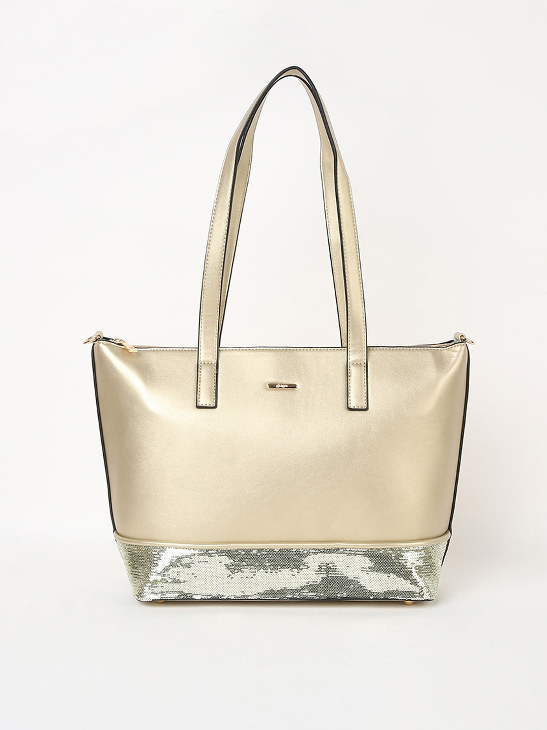 Ginger by Lifestyle Gold-Toned Oversized Structured Shoulder Bag with Tasselled
Ginger by Lifestyle Gold-Toned Oversized Structured Shoulder Bag with Tasselled