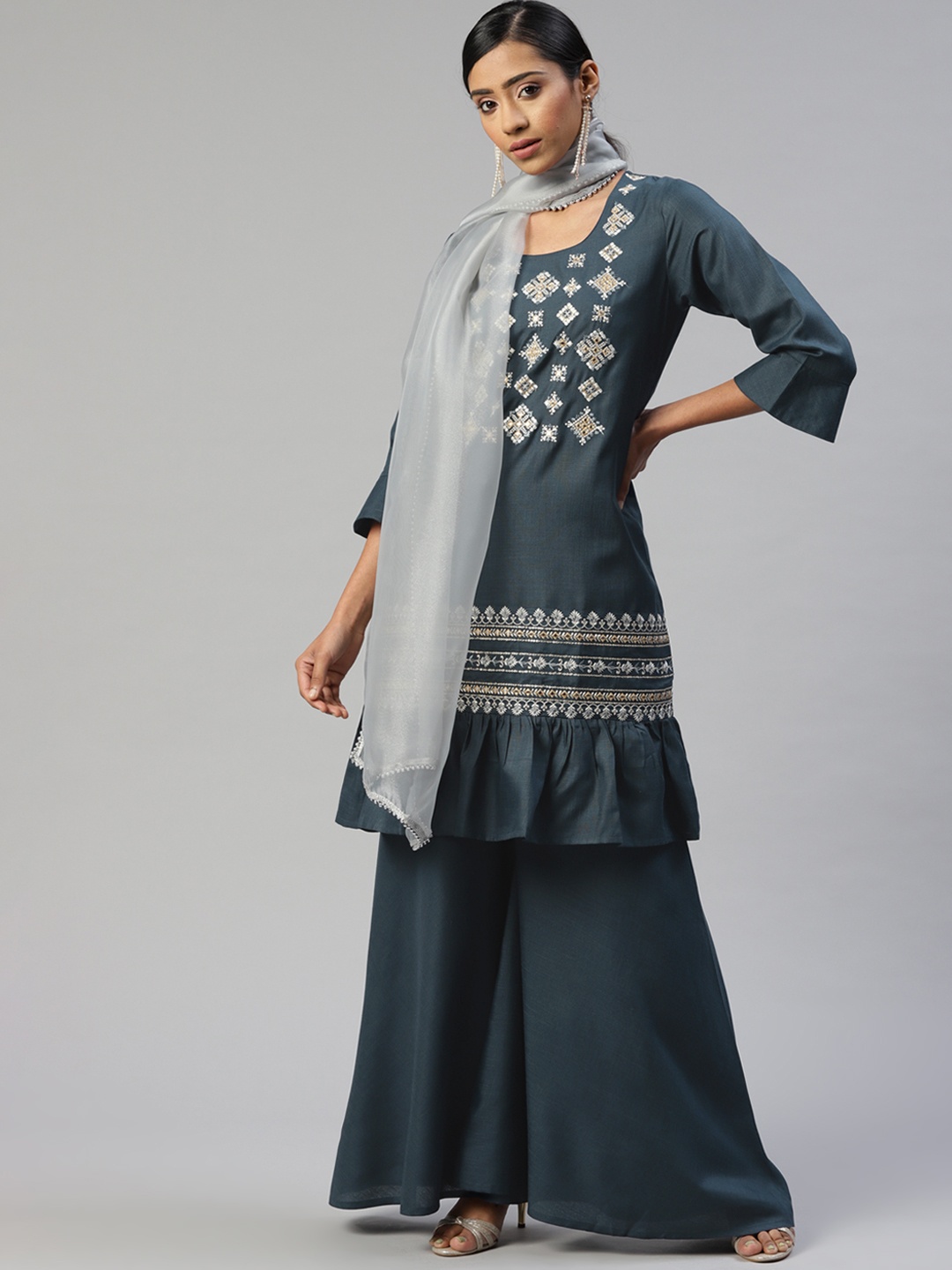 Cottinfab Women Navy Blue Ethnic Motifs Embroidered Kurta with Sharara & With Dupatta
Cottinfab Women Navy Blue Ethnic Motifs Embroidered Kurta with Sharara & With Dupatta