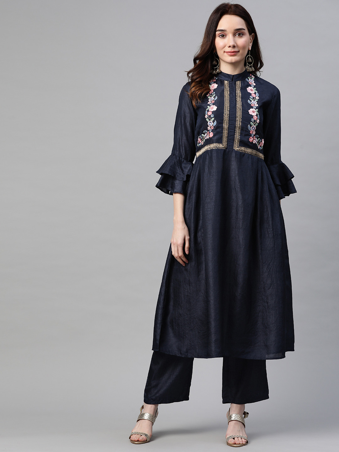 Cottinfab Women Navy Blue Ethnic Motifs Embroidered Pleated Kurta with Palazzos & With Dupatta
Cottinfab Women Navy Blue Ethnic Motifs Embroidered Pleated Kurta with Palazzos & With Dupatta