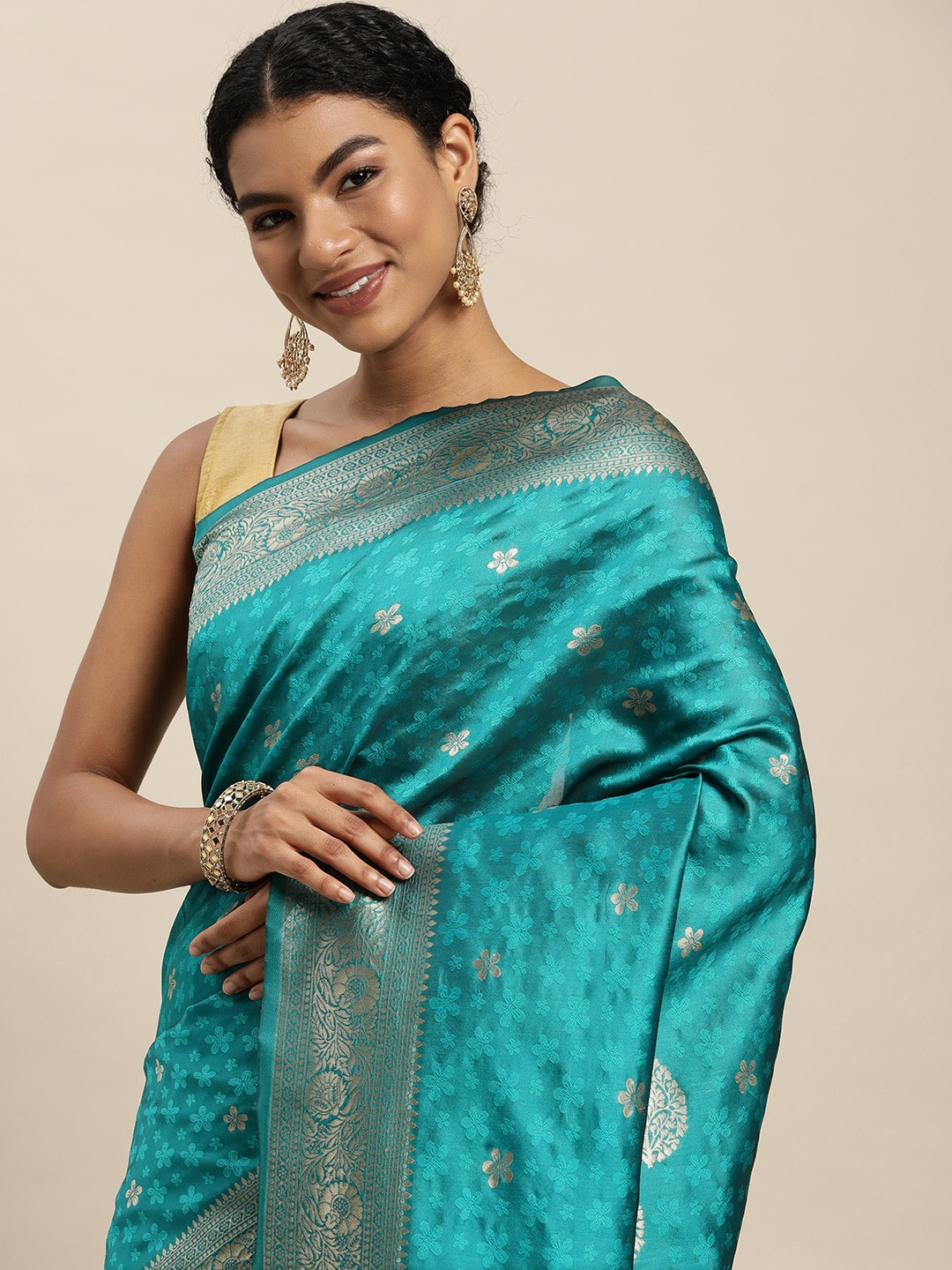 VAIRAGEE Teal Green Woven Design Banarasi Saree 
VAIRAGEE Teal Green Woven Design Banarasi Saree