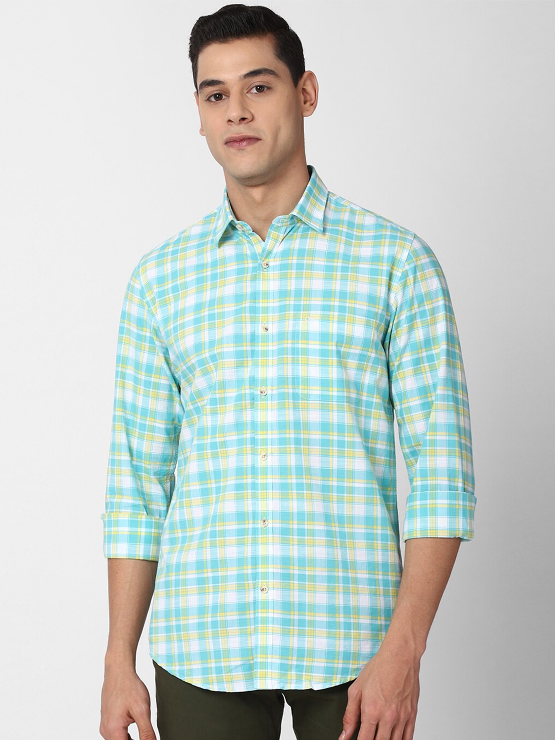 Peter England Casuals Men Turquoise Blue Slim Fit Tartan Checks Checked Pure Cotton Casual Shirt
Peter England Casuals Men Turquoise Blue Slim Fit Tartan Checks Checked Pure Cotton Casual Shirt