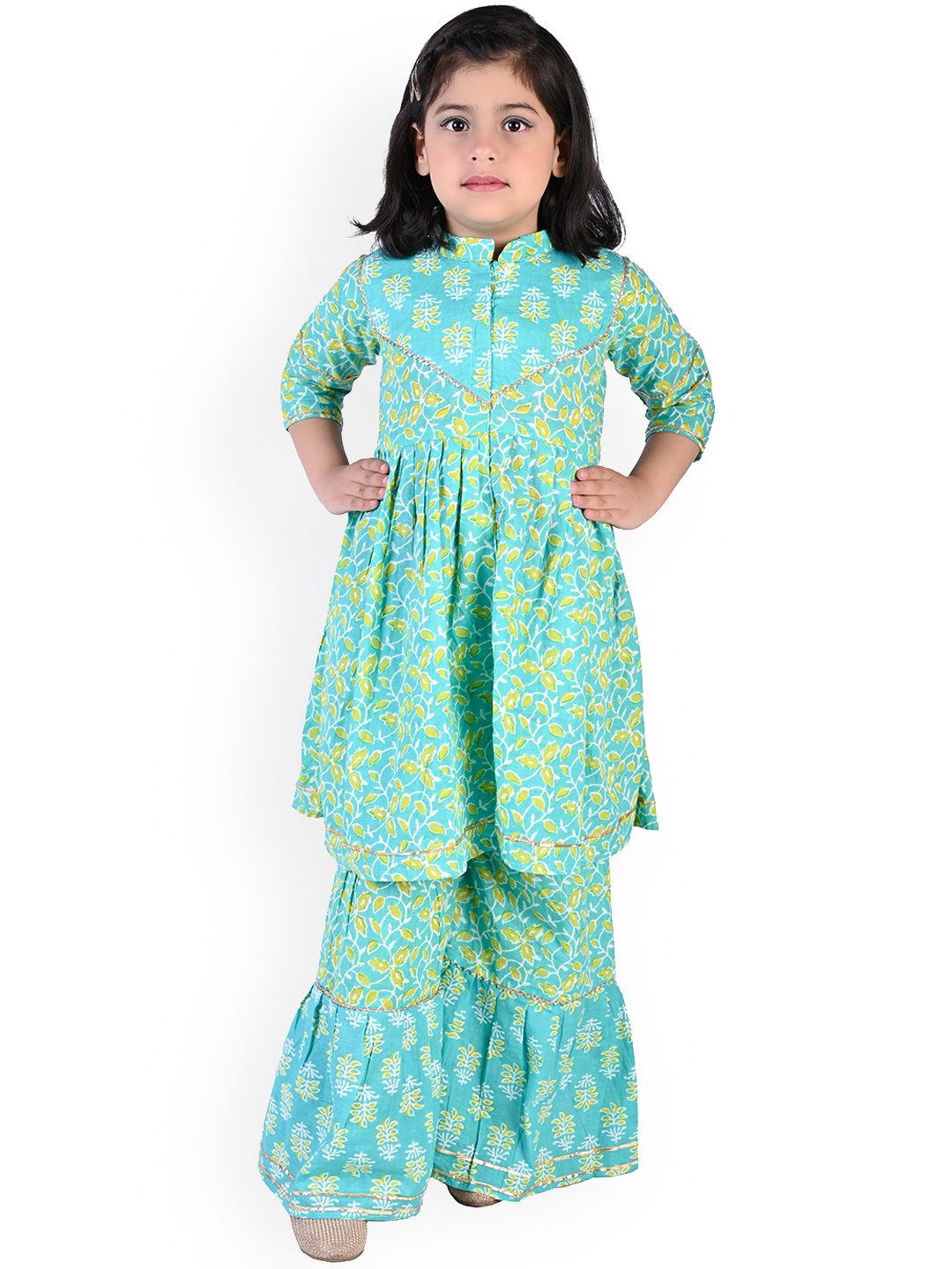 ahhaaaa Girls Sea Green Printed Pleated Pure Cotton Kurti with Sharara & With Dupatta
ahhaaaa Girls Sea Green Printed Pleated Pure Cotton Kurti with Sharara & With Dupatta
