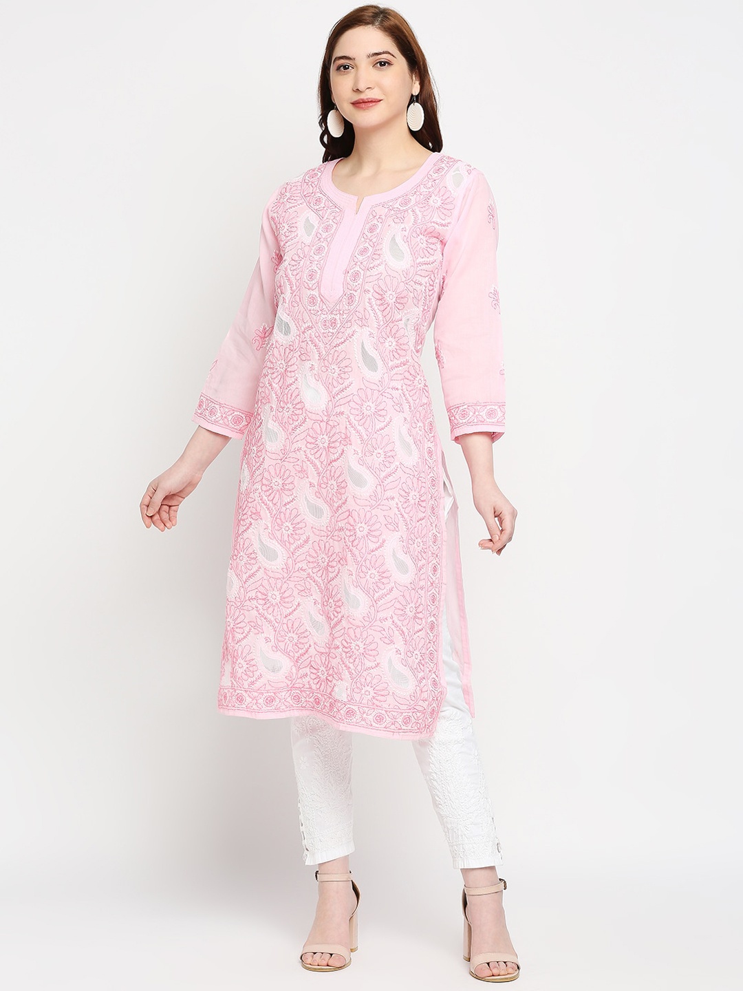 Indiankala4u Women Plus Size Pink & White Ethnic Motifs Embroidered Chikankari Kurta
Indiankala4u Women Plus Size Pink & White Ethnic Motifs Embroidered Chikankari Kurta