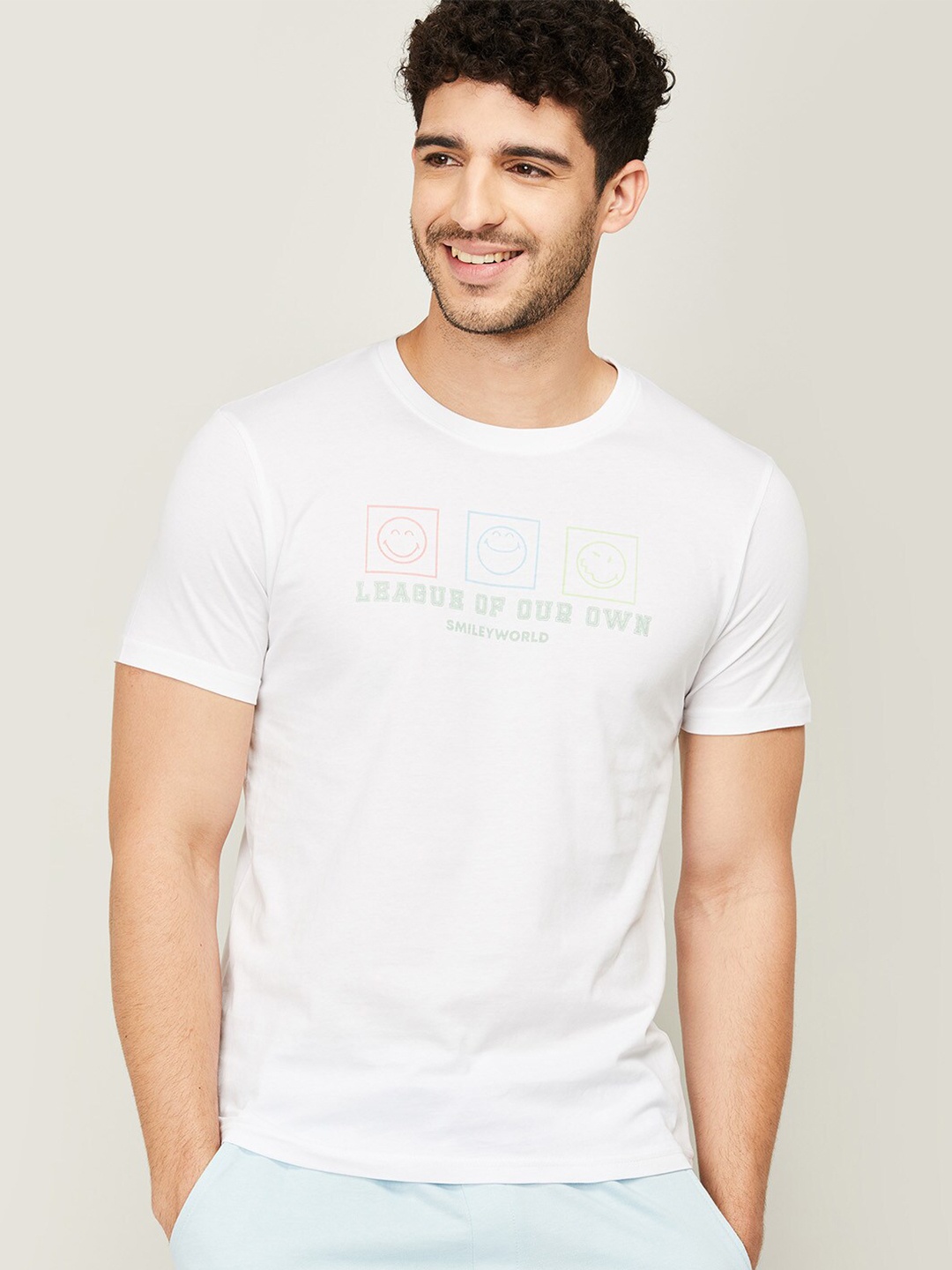 SmileyWorld Men White Typography Printed Cotton T-shirt