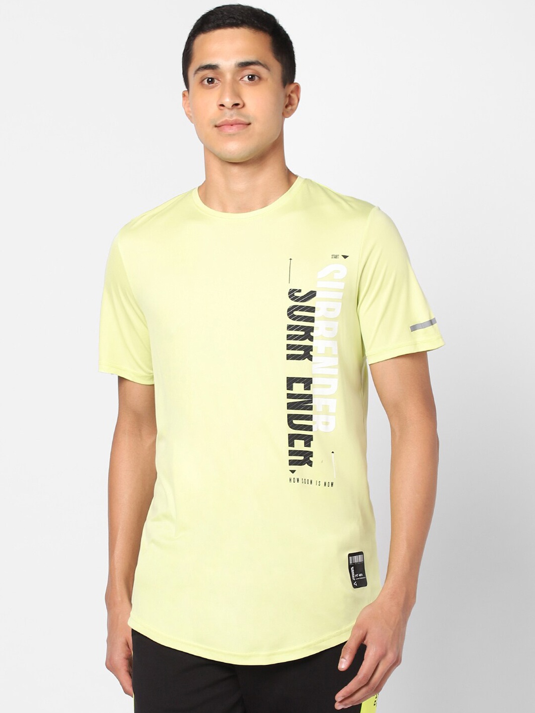 Street Armor by Pantaloons Men Green Typography Printed Applique T-shirt, Lime green
Street Armor by Pantaloons Men Green Typography Printed Applique T-shirt, Lime green