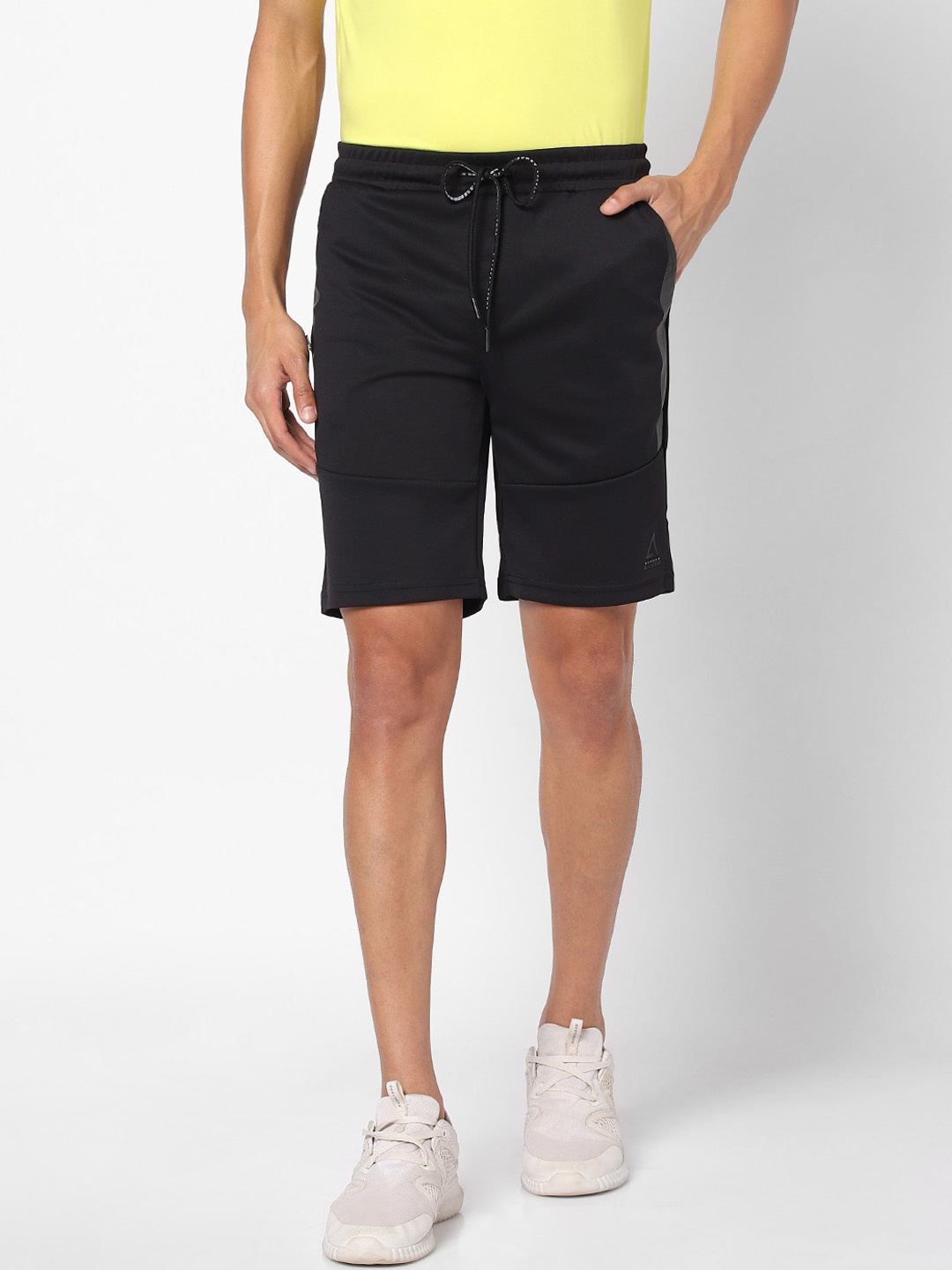Street Armor by Pantaloons Men Black Shorts
