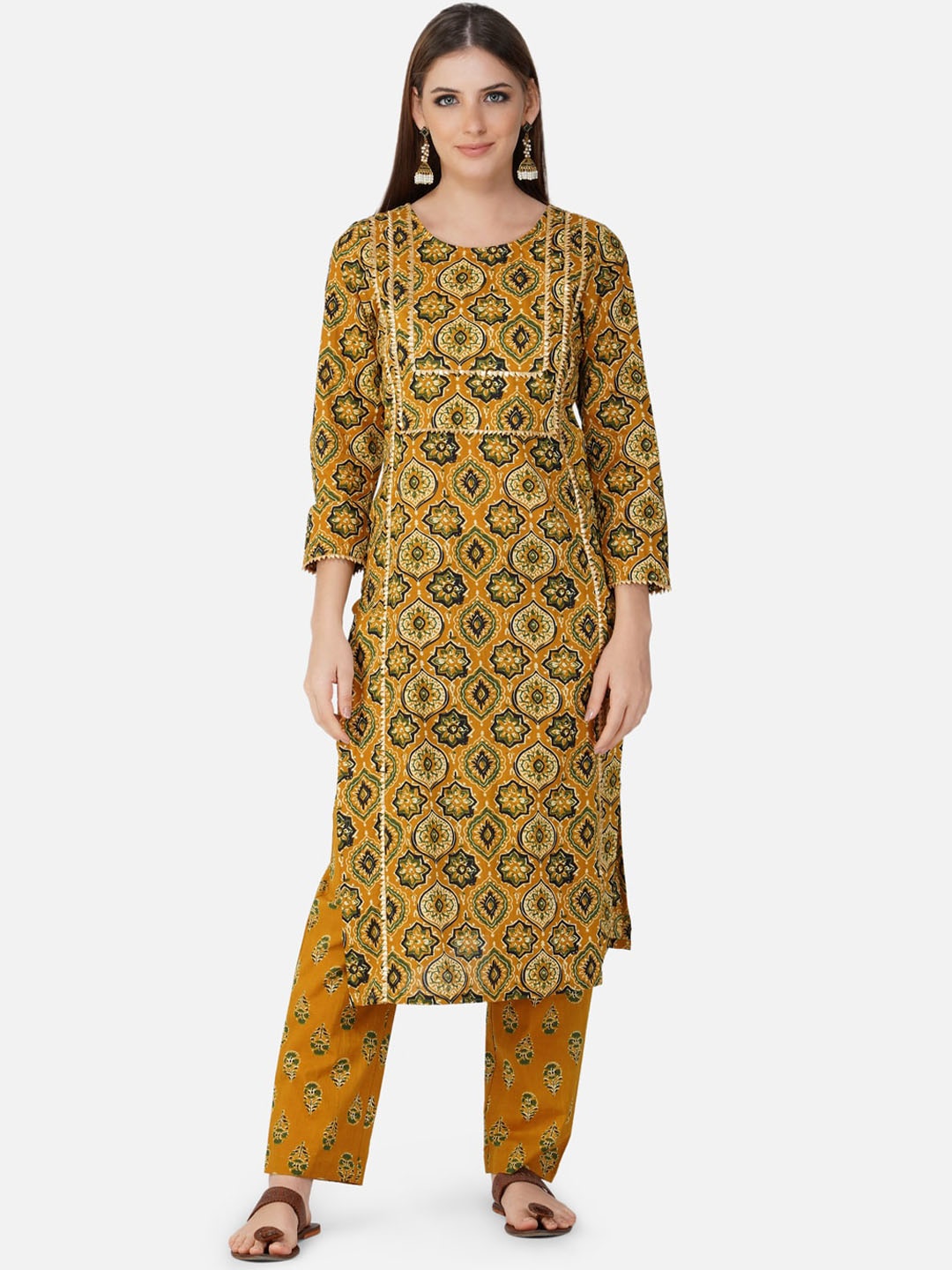 FABNEST Women Yellow Floral Printed Gotta Patti Pure Cotton Kurti with Churidar
FABNEST Women Yellow Floral Printed Gotta Patti Pure Cotton Kurti with Churidar