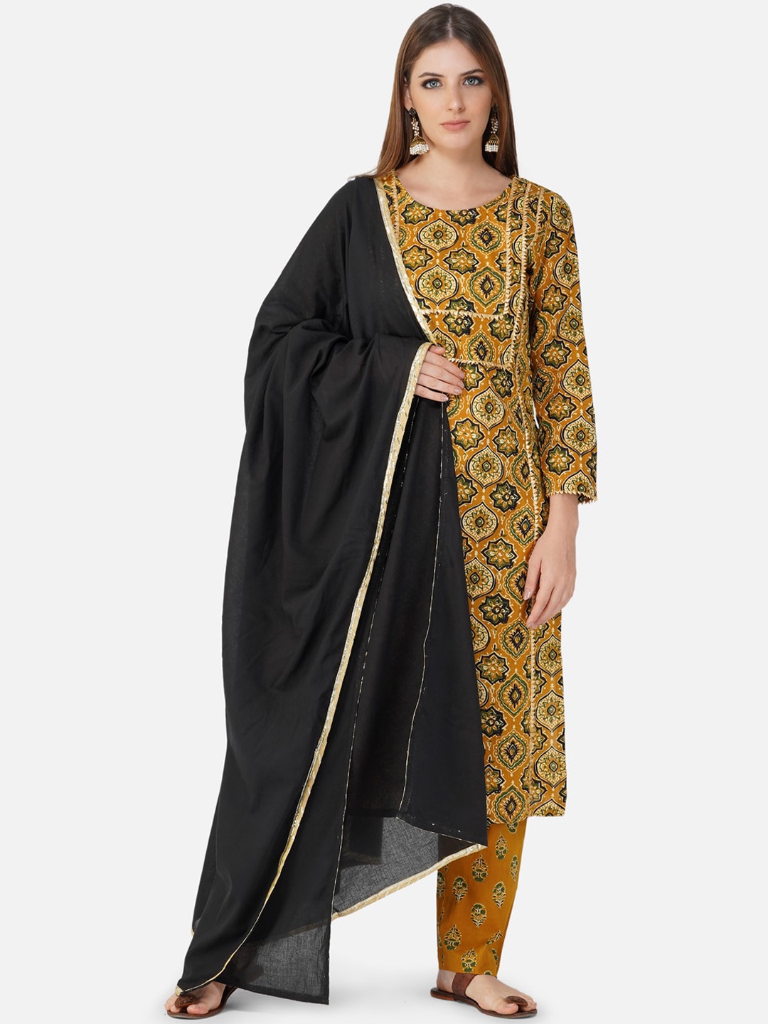 FABNEST Women Multicoloured Floral Gotta Patti Pure Cotton Kurta with Trousers & With Dupatta, Multi
FABNEST Women Multicoloured Floral Gotta Patti Pure Cotton Kurta with Trousers & With Dupatta, Multi