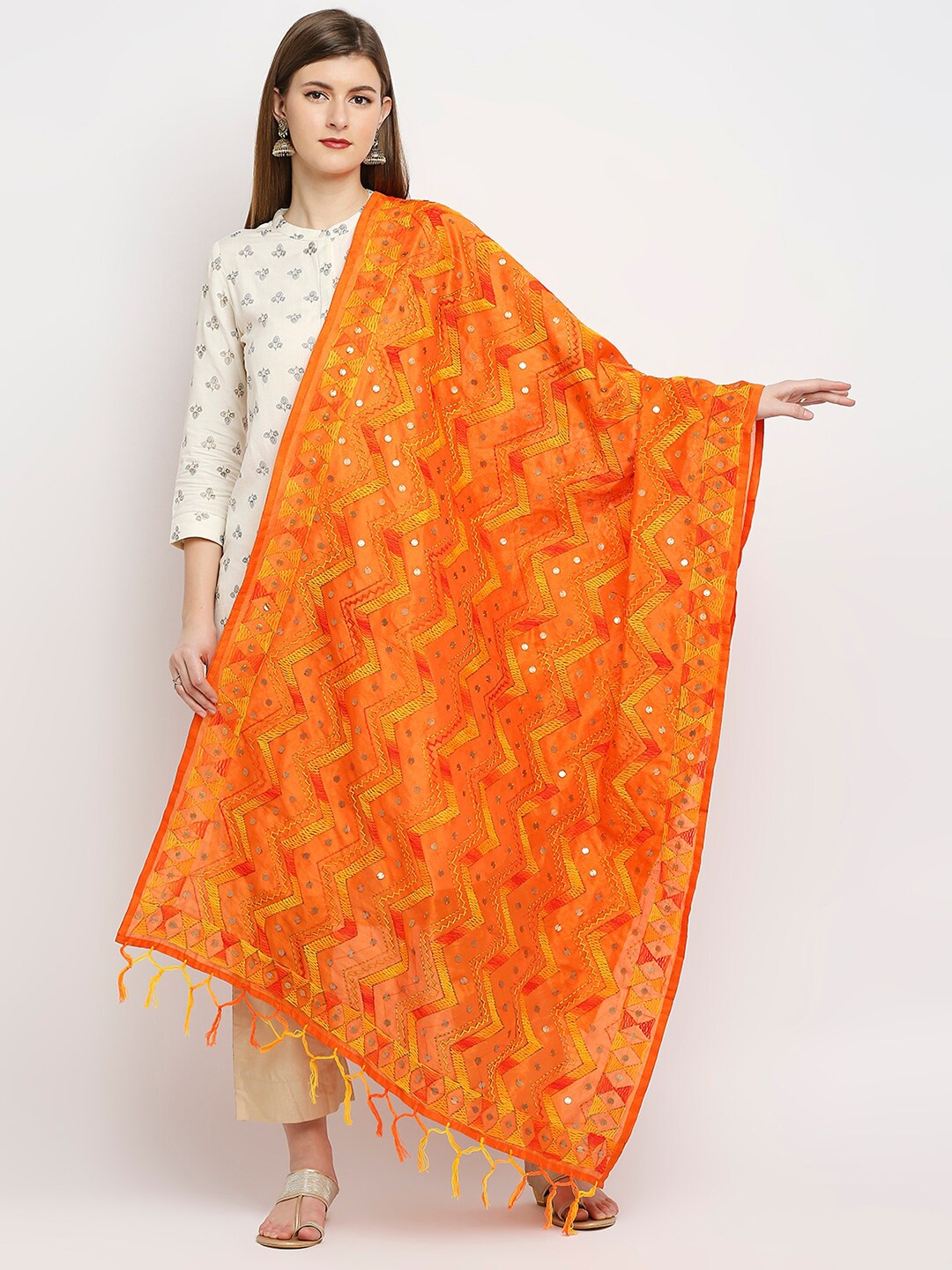 Dupatta Bazaar Orange Ethnic Motifs Embroidered Chander Dupatta with Beads and Stones
Dupatta Bazaar Orange Ethnic Motifs Embroidered Chander Dupatta with Beads and Stones