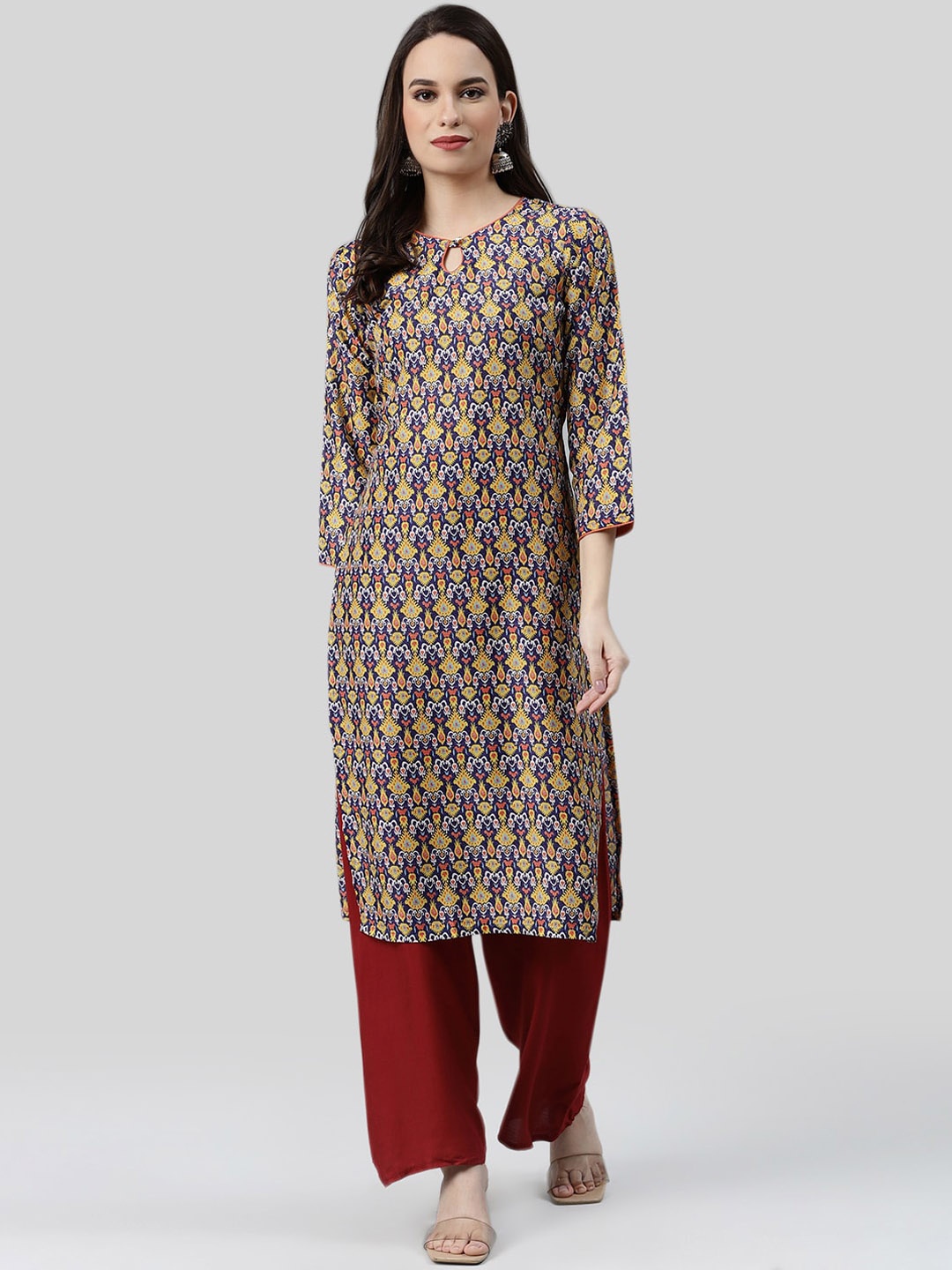 Jompers Women Navy Blue & Yellow Ethnic Motifs Printed Keyhole Neck Straight Kurta
Jompers Women Navy Blue & Yellow Ethnic Motifs Printed Keyhole Neck Straight Kurta