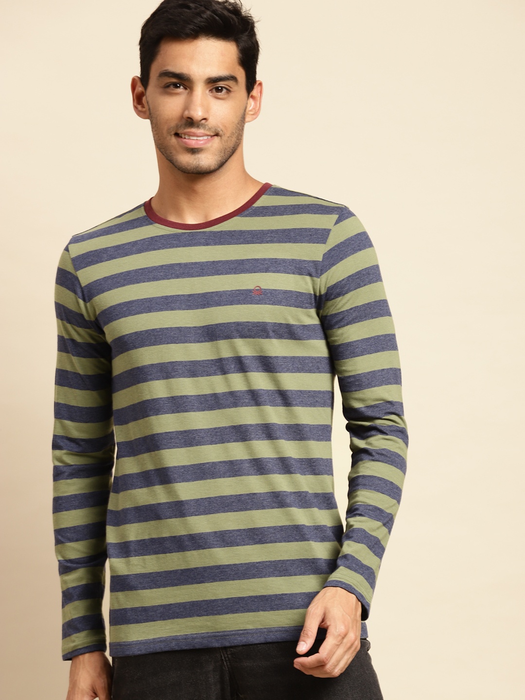 United Colors of Benetton Men Green & Charcoal Grey Pure Cotton Striped T-shirt