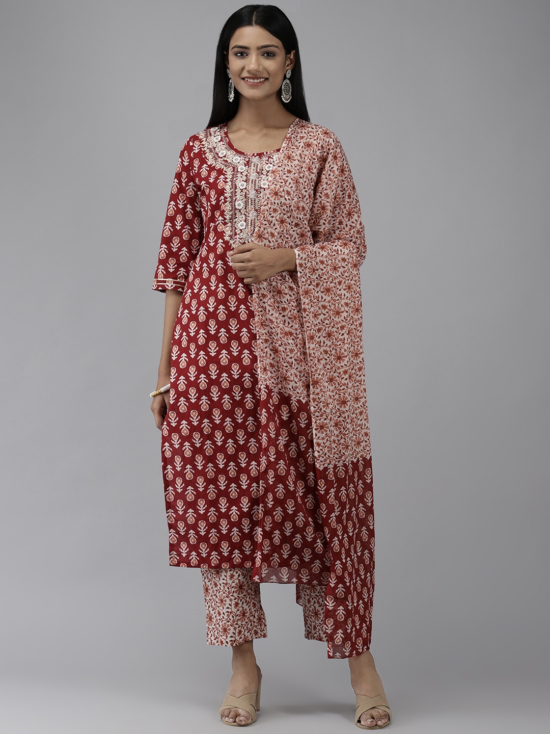 Yufta Women Maroon Ethnic Motifs Printed Pure Cotton Kurta with Palazzos & With Dupatta
Yufta Women Maroon Ethnic Motifs Printed Pure Cotton Kurta with Palazzos & With Dupatta