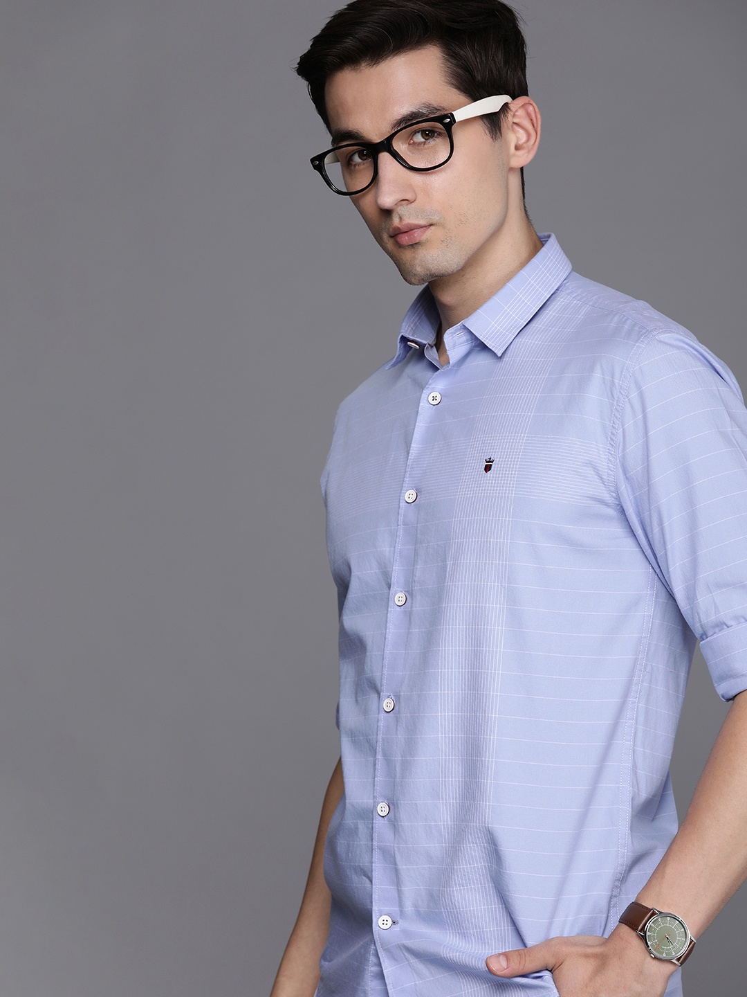 Louis Philippe Sport Men Blue & White Slim Fit Multi Stripes Pure Cotton Casual Shirt
Louis Philippe Sport Men Blue & White Slim Fit Multi Stripes Pure Cotton Casual Shirt