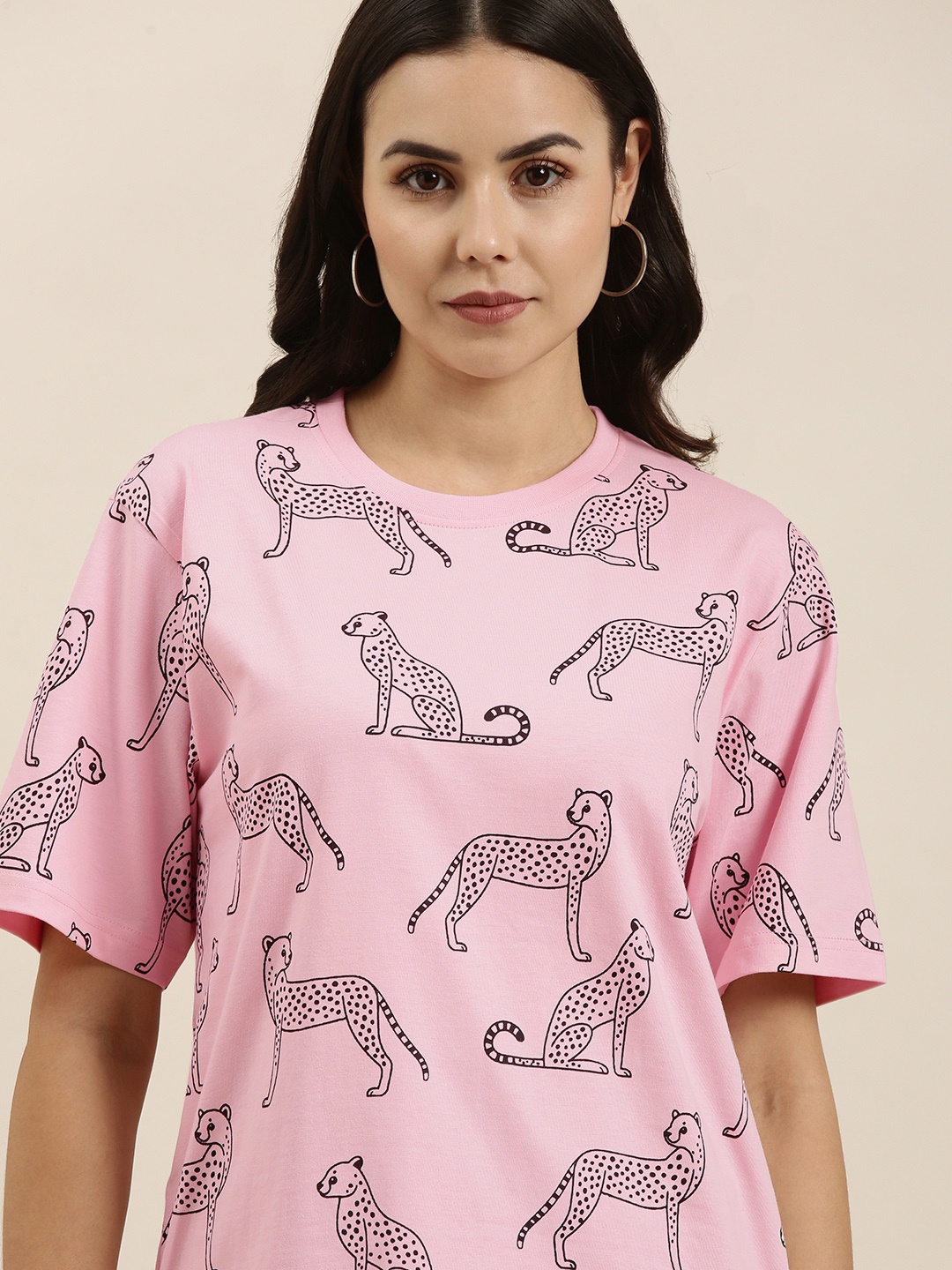 Difference of Opinion Women Pink & Black Cheetah Printed Pure Cotton Oversized T-Shirt
Difference of Opinion Women Pink & Black Cheetah Printed Pure Cotton Oversized T-Shirt