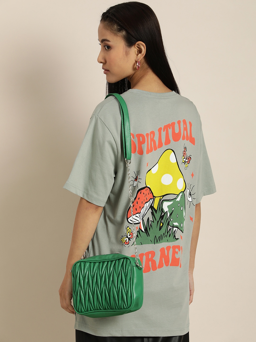 Difference of Opinion Women Grey & Orange Printed Drop-Shoulder Sleeves Pure Cotton OversizedT-shirt
Difference of Opinion Women Grey & Orange Printed Drop-Shoulder Sleeves Pure Cotton OversizedT-shirt