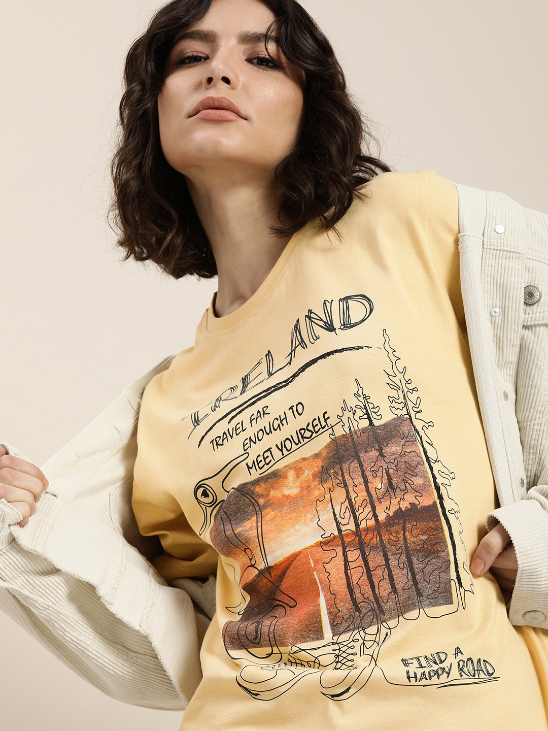 Difference of Opinion Women Beige Pure Cotton Printed Loose T-shirt
Difference of Opinion Women Beige Pure Cotton Printed Loose T-shirt