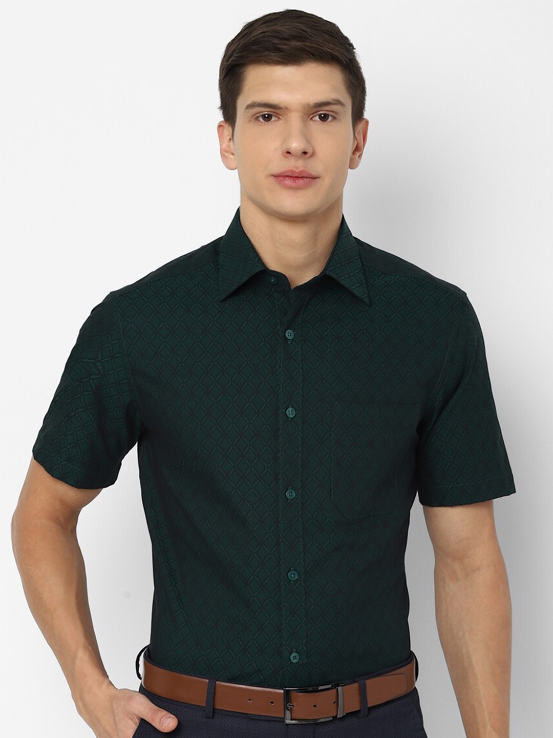 Louis Philippe Men Green Grid Tattersall Checks Checked Pure Cotton Formal Shirt
Louis Philippe Men Green Grid Tattersall Checks Checked Pure Cotton Formal Shirt