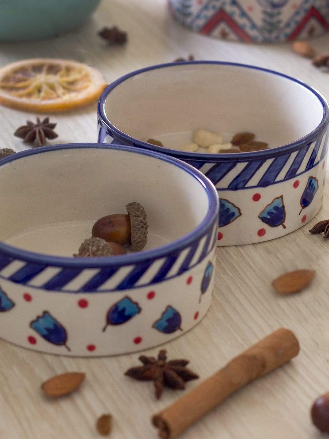 The Wishing Chair Blue & White 2 Pieces Ethnic Motifs Printed Stoneware Glossy Bowls
The Wishing Chair Blue & White 2 Pieces Ethnic Motifs Printed Stoneware Glossy Bowls