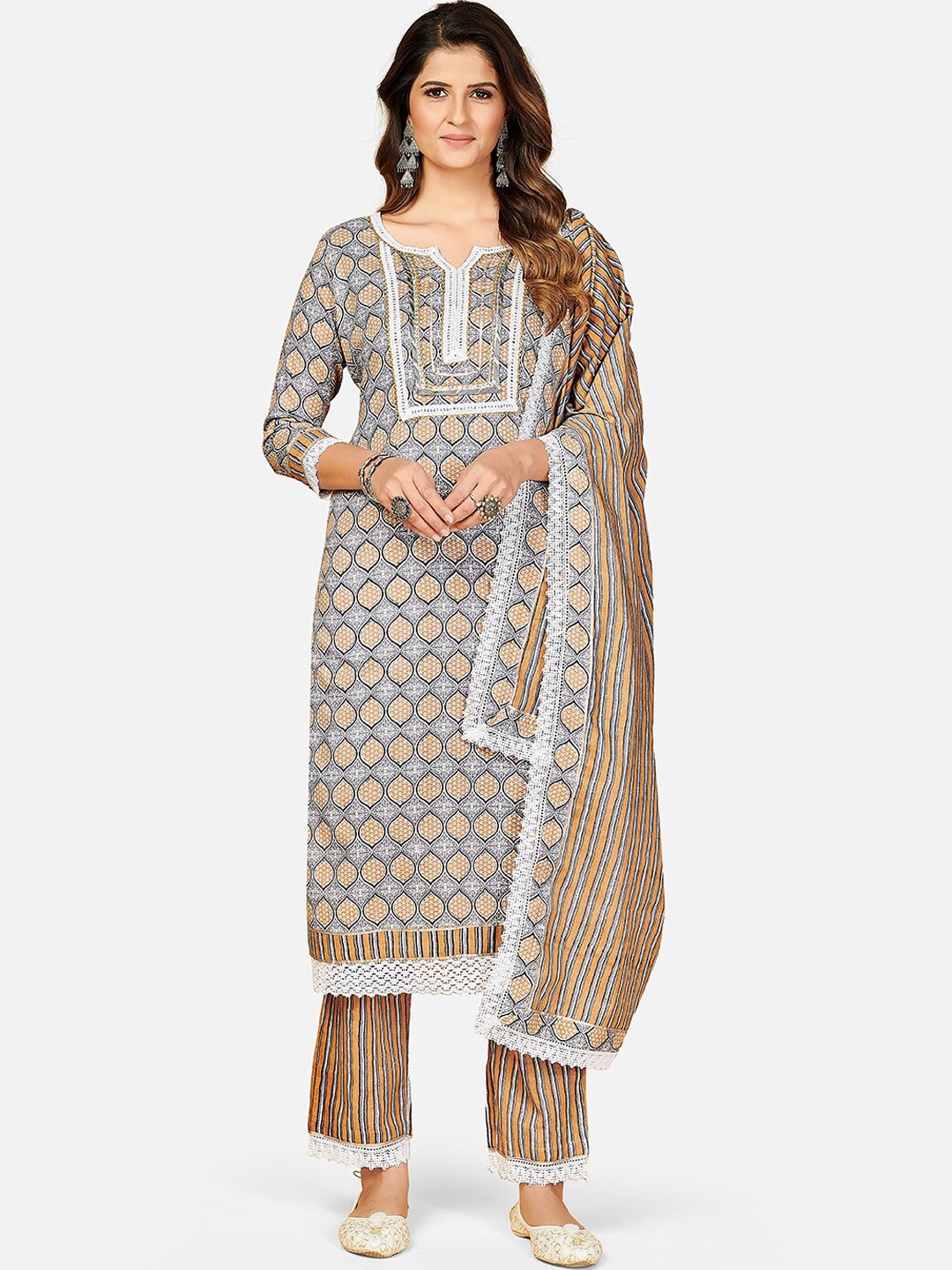 KALINI Women Grey Ethnic Motifs Yoke Design Thread Work Pure Cotton Kurti with Trousers & With Dupatta
KALINI Women Grey Ethnic Motifs Yoke Design Thread Work Pure Cotton Kurti with Trousers & With Dupatta